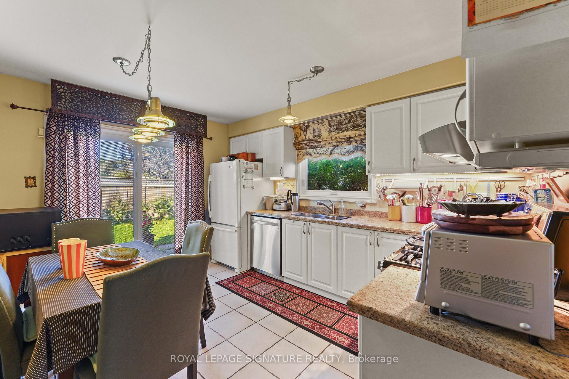 Photo 14 of 1556 Amberlea Road, Pickering, Amberlea — HOMEH