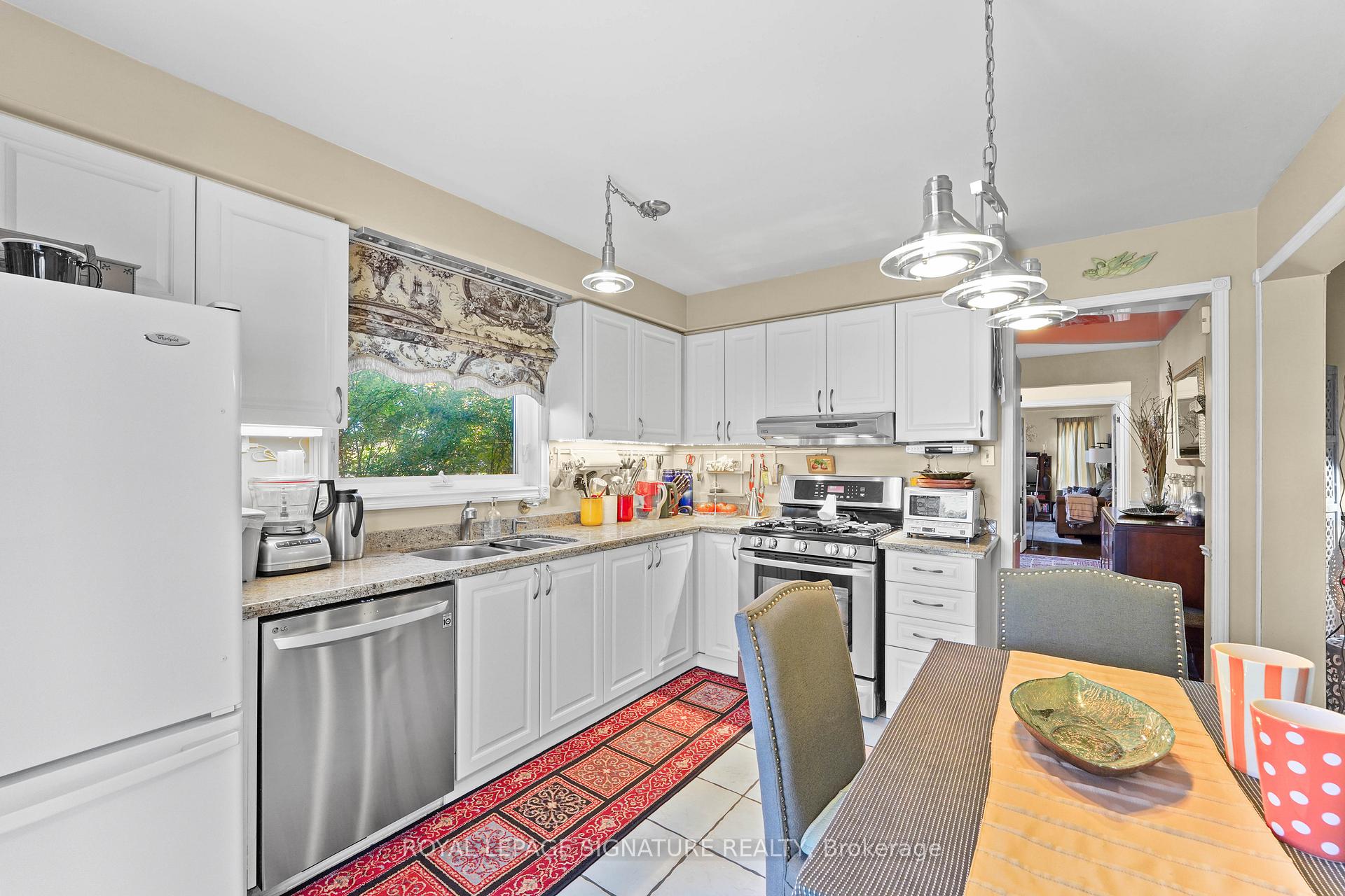 Photo 17 of 1556 Amberlea Road, Pickering, Amberlea — HOMEH