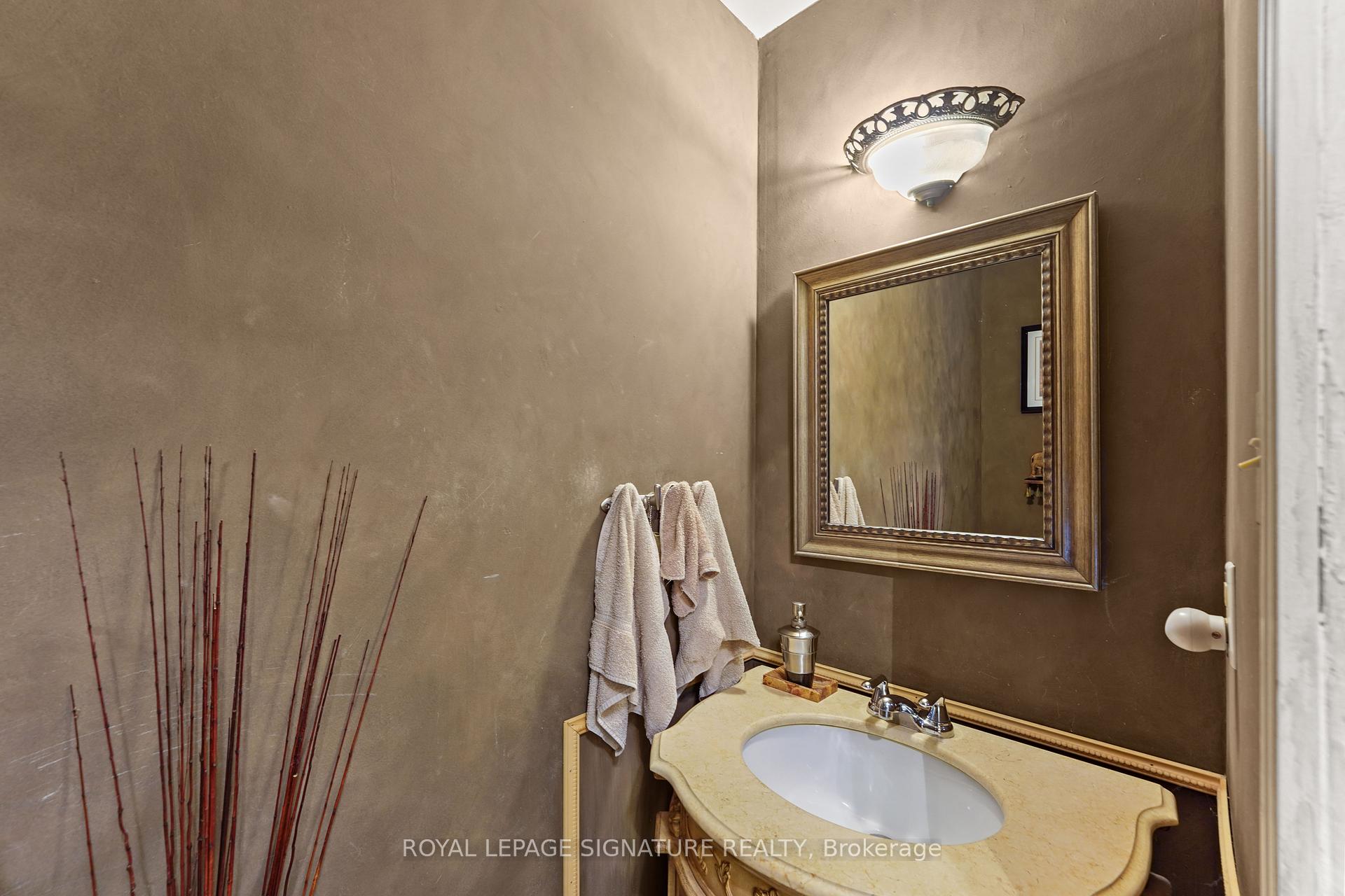 Photo 20 of 1556 Amberlea Road, Pickering, Amberlea — HOMEH
