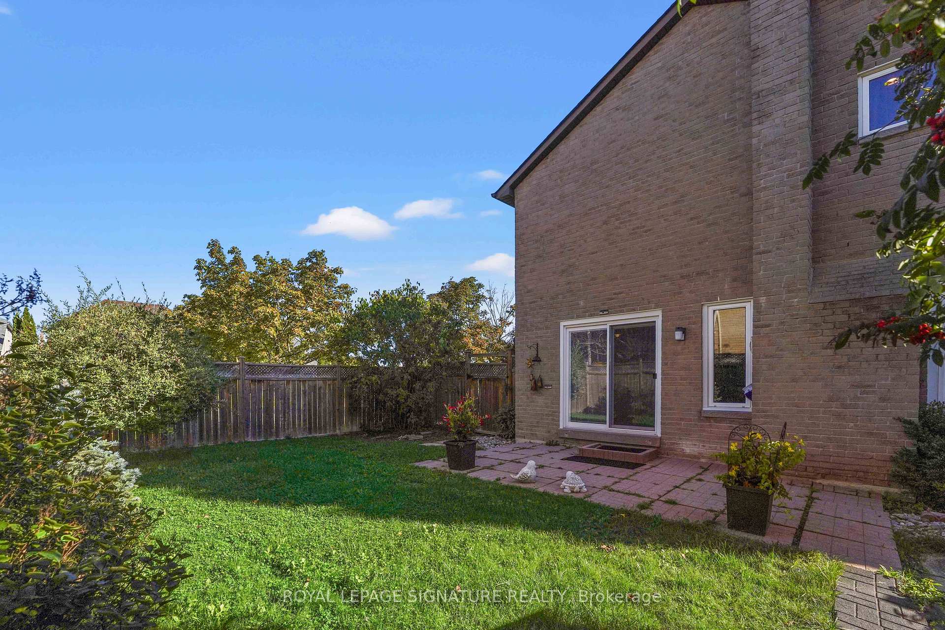Photo 36 of 1556 Amberlea Road, Pickering, Amberlea — HOMEH