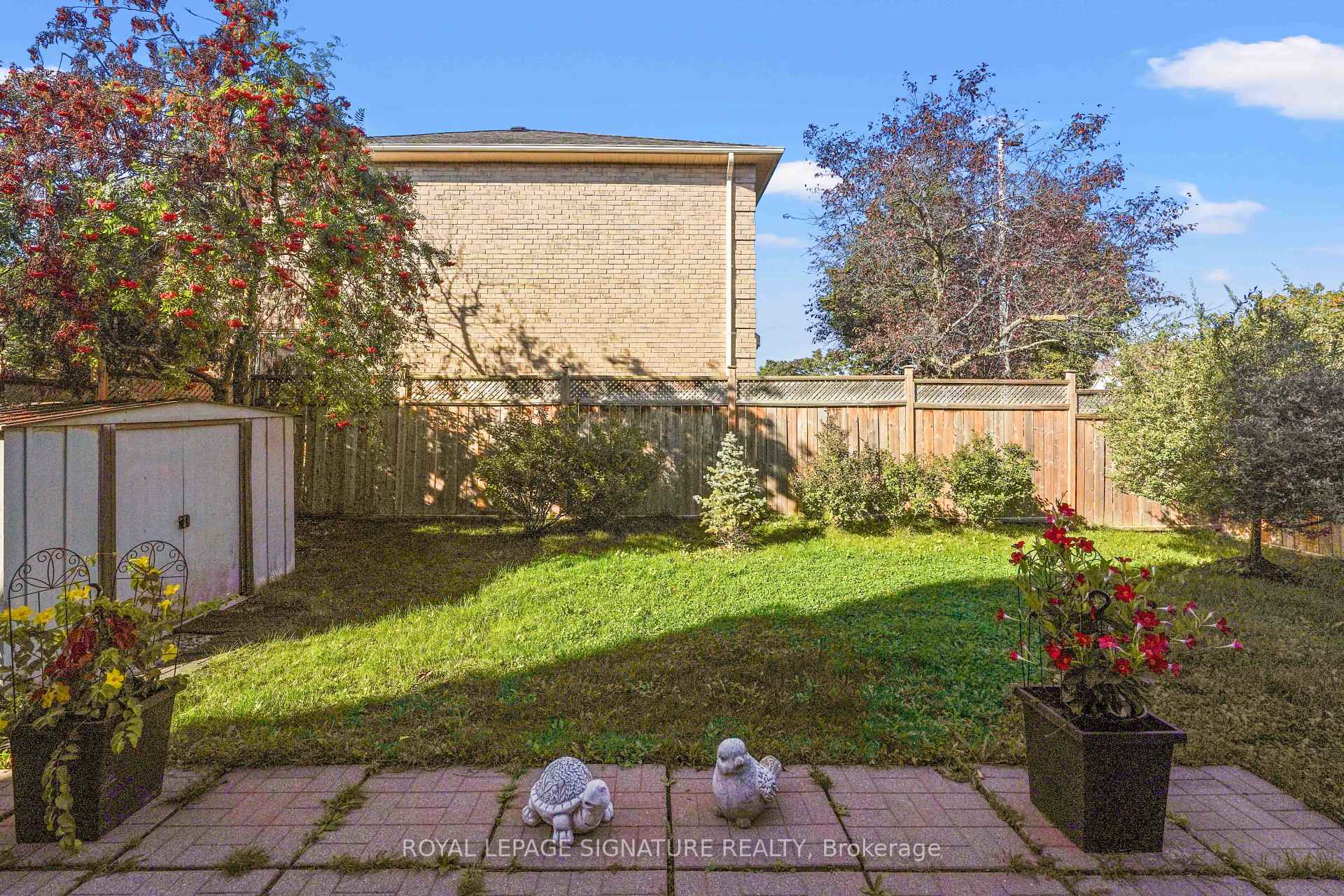 Photo 37 of 1556 Amberlea Road, Pickering, Amberlea — HOMEH