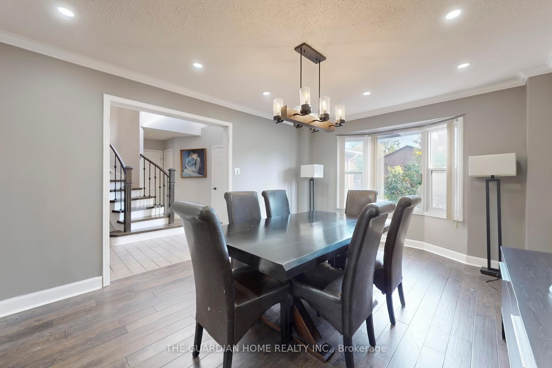 Photo 10 of 622 Aspen Road, Pickering, Amberlea — HOMEH