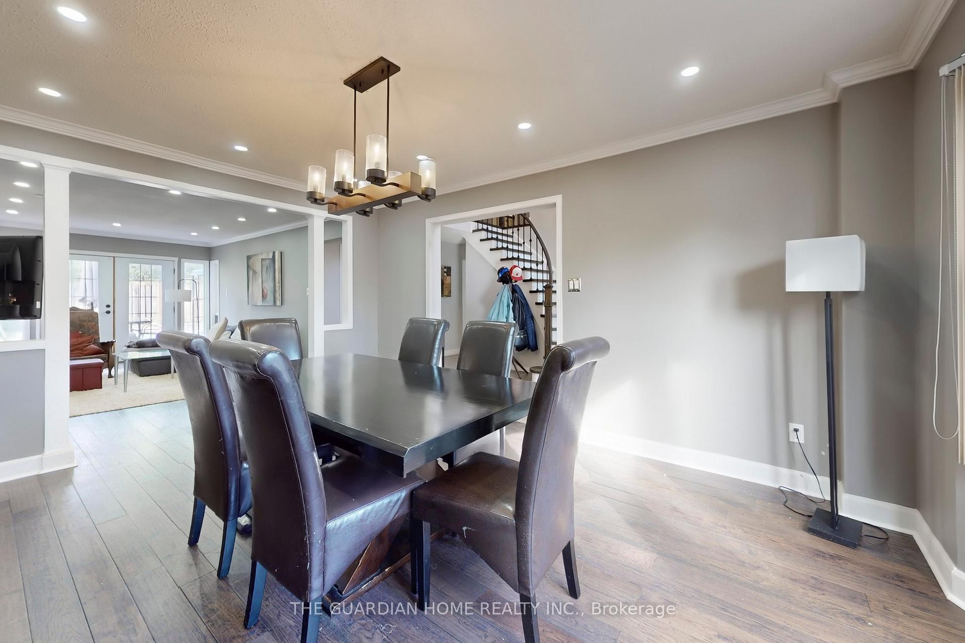 Photo 11 of 622 Aspen Road, Pickering, Amberlea — HOMEH