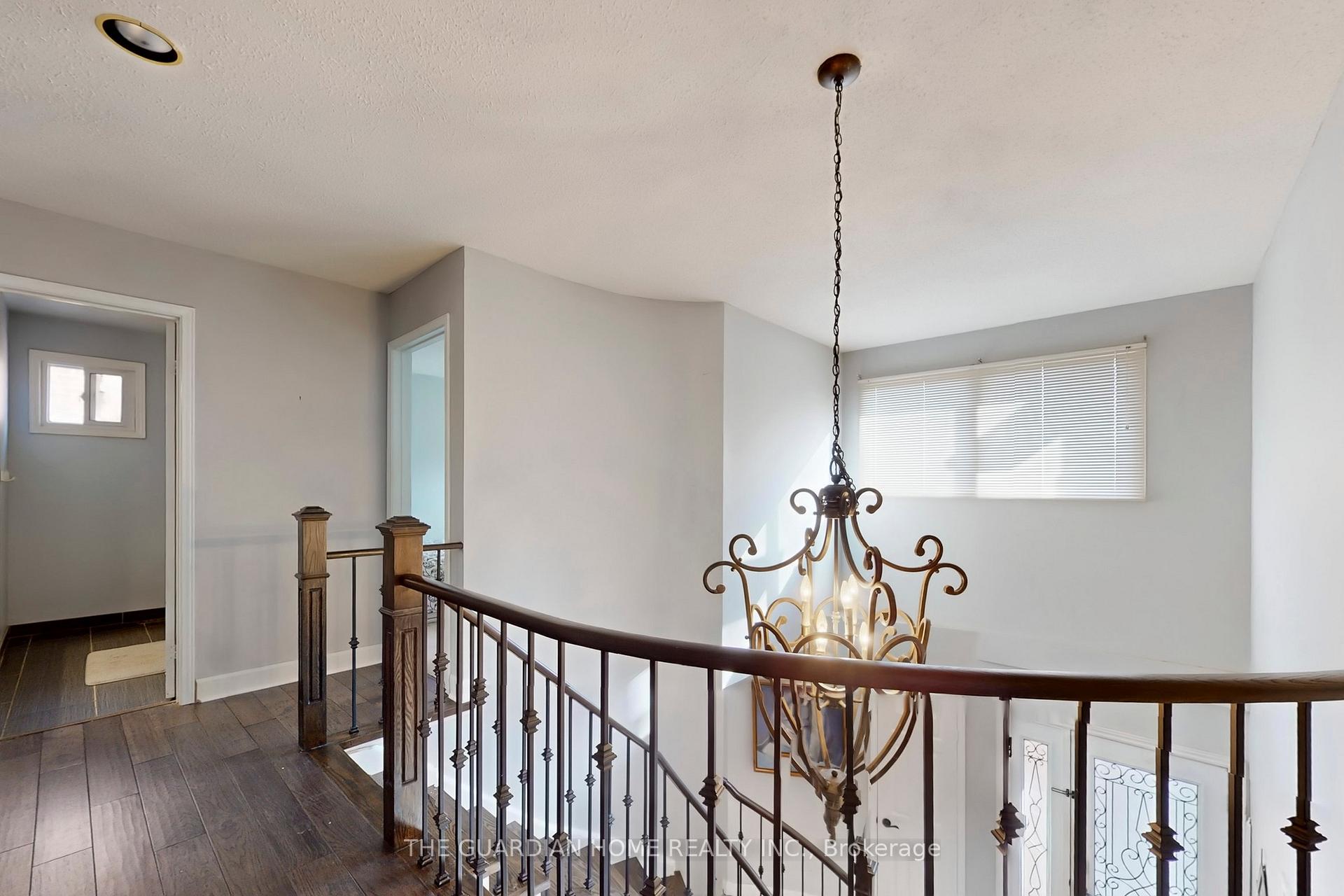 Photo 23 of 622 Aspen Road, Pickering, Amberlea — HOMEH