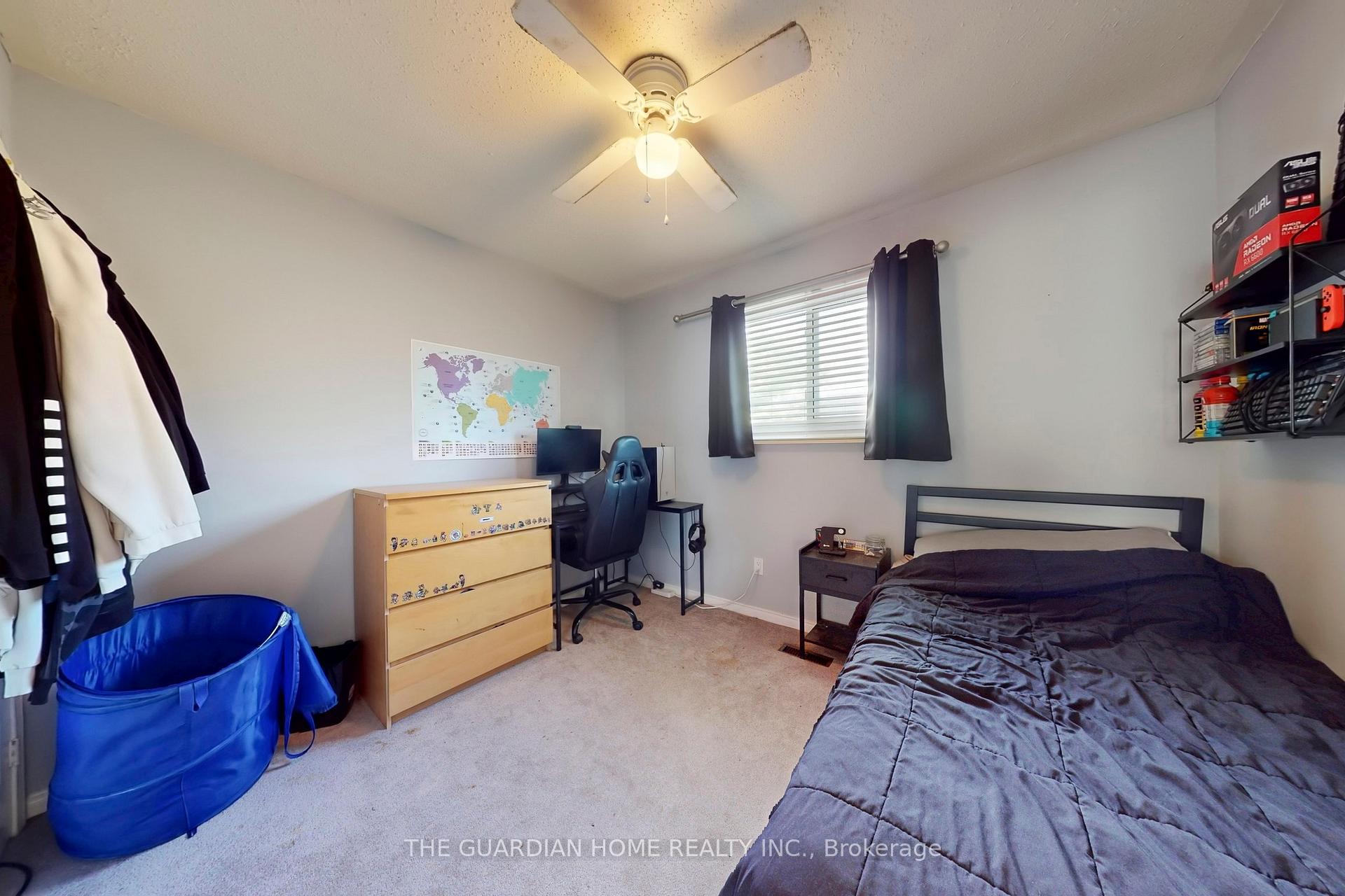 Photo 33 of 622 Aspen Road, Pickering, Amberlea — HOMEH
