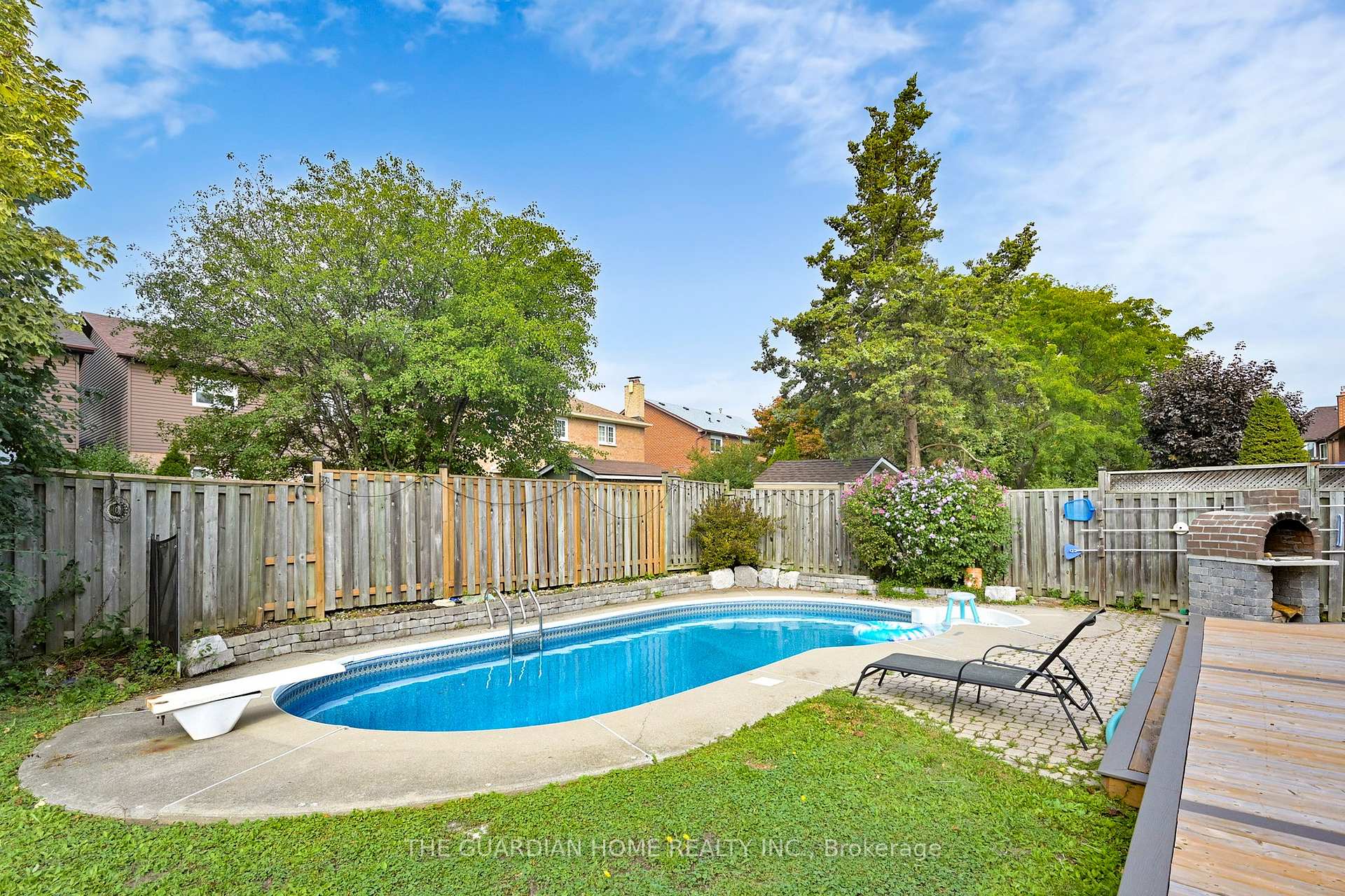 Photo 45 of 622 Aspen Road, Pickering, Amberlea — HOMEH