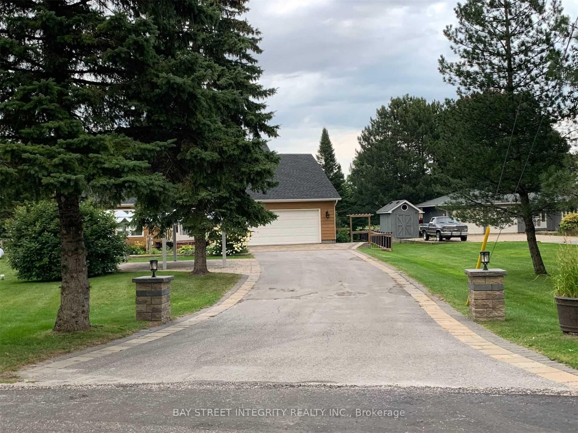 Photo 3 of 15 Beaver Trail, Ramara, Brechin — HOMEH
