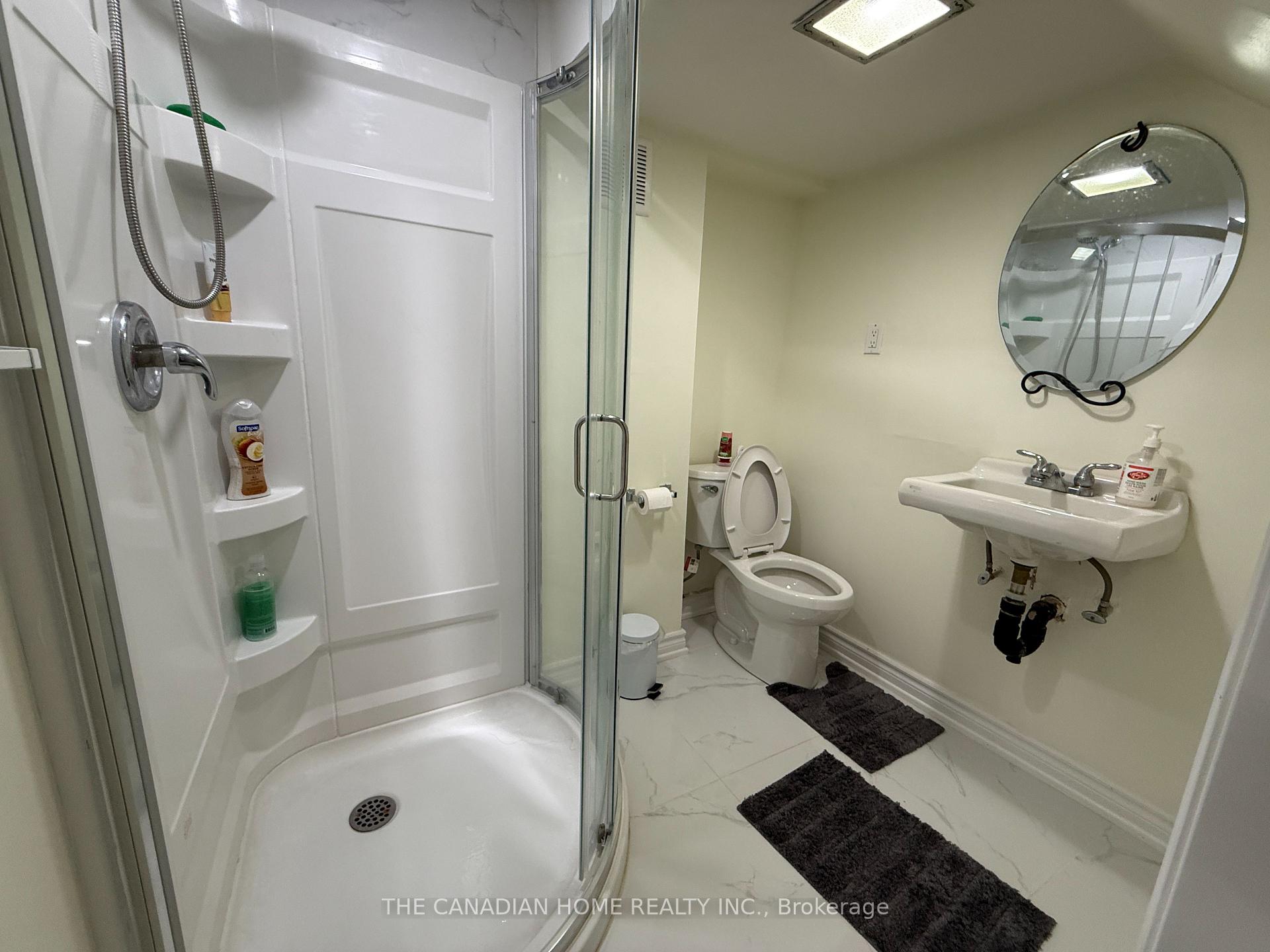 Photo 8 of 968 Renfrew Court, Oshawa, Lakeview — HOMEH