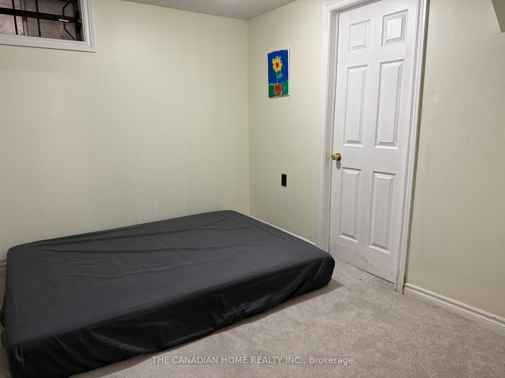 Photo 16 of 968 Renfrew Court, Oshawa, Lakeview — HOMEH