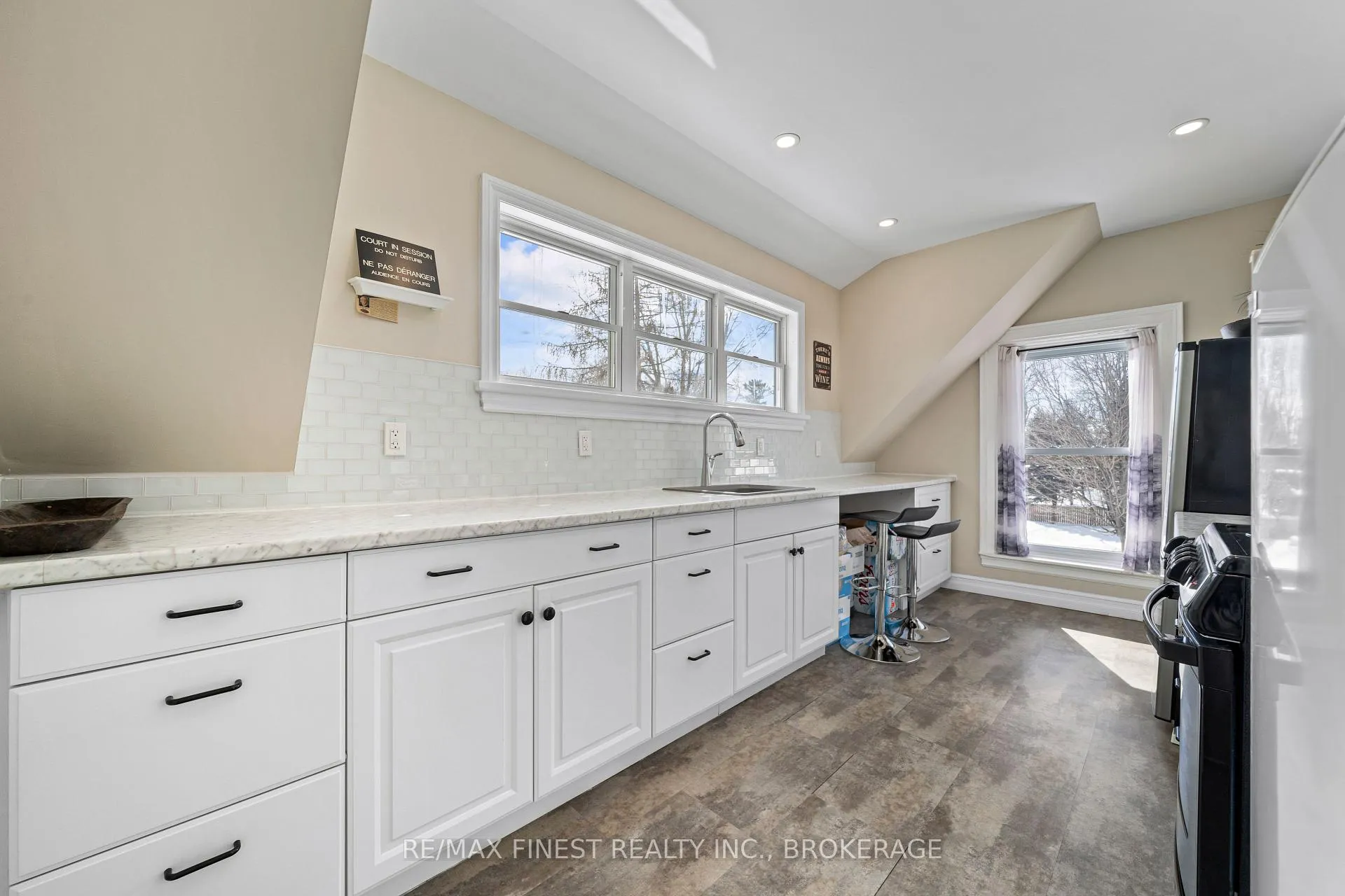Photo 22 of 21A Centre Street, Prince Edward County, Picton Ward — HOMEH