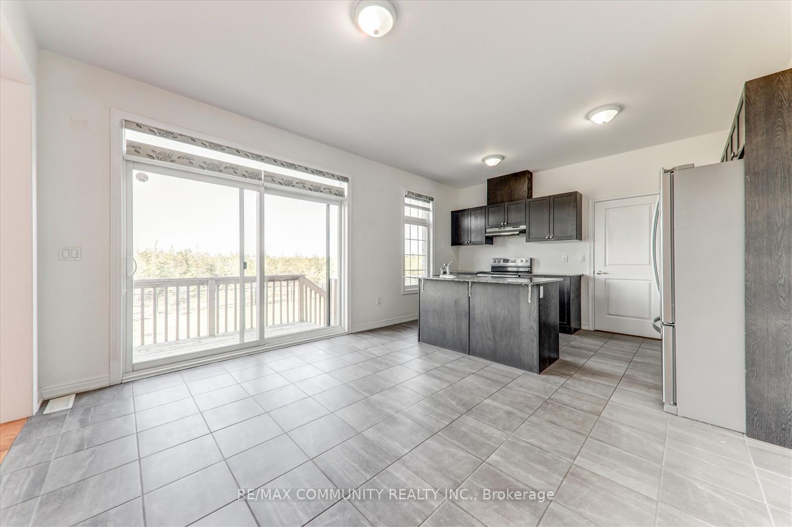 Photo 15 of 39 Summer Breeze Drive, Quinte West, Murray Ward — HOMEH