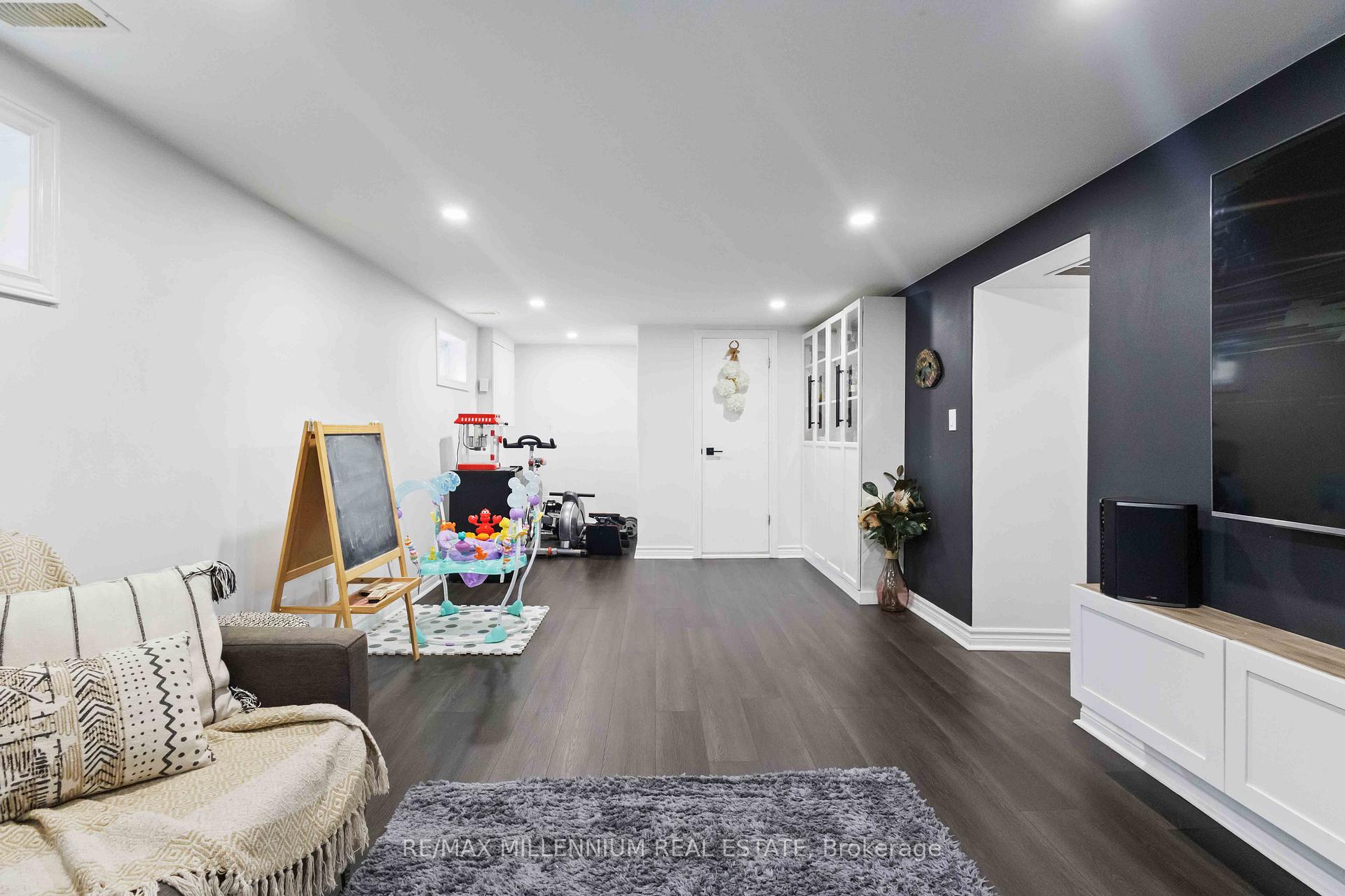 Photo 20 of 1350 Tatra Drive, Pickering, Bay Ridges — HOMEH
