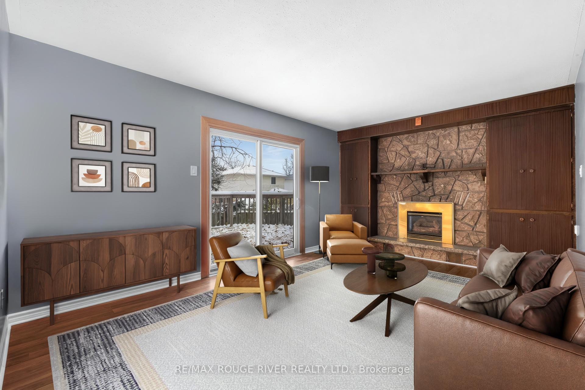 Photo 12 of 43 O'neil Crescent, Quinte West, Trenton Ward — HOMEH