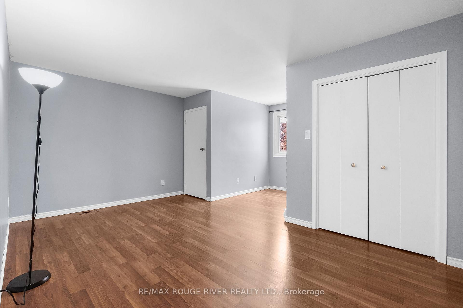 Photo 25 of 43 O'neil Crescent, Quinte West, Trenton Ward — HOMEH