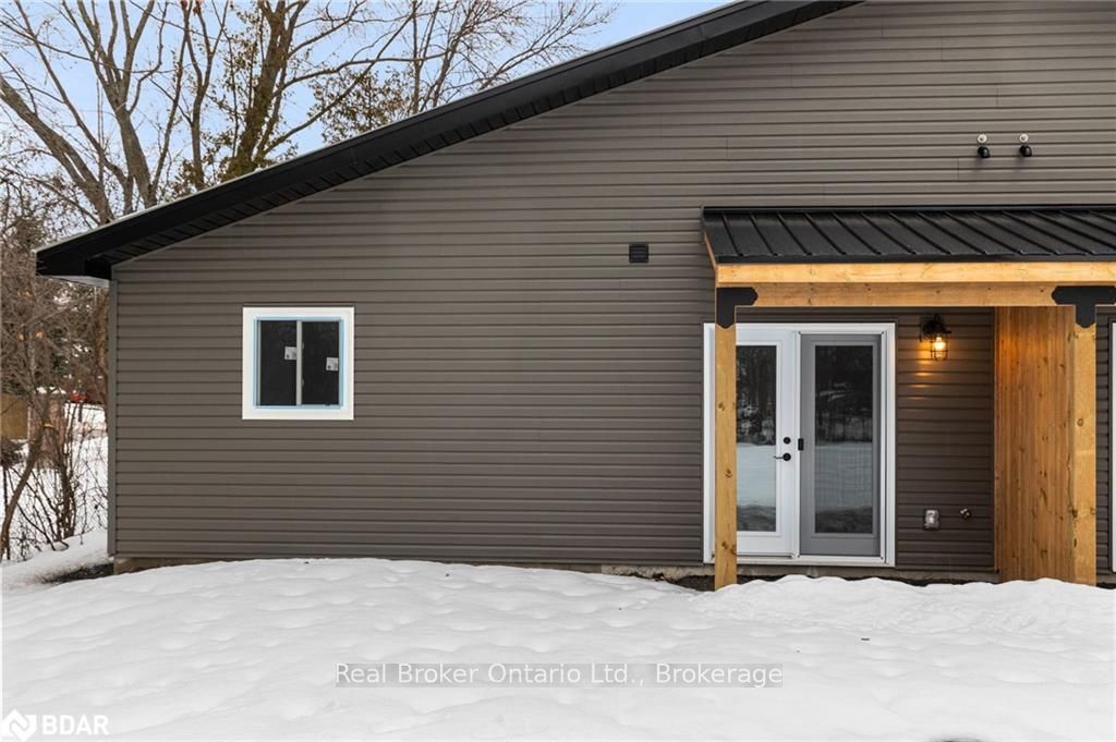 Photo 27 of Unit 2, 47 Creighton Street, Ramara, Atherley — HOMEH