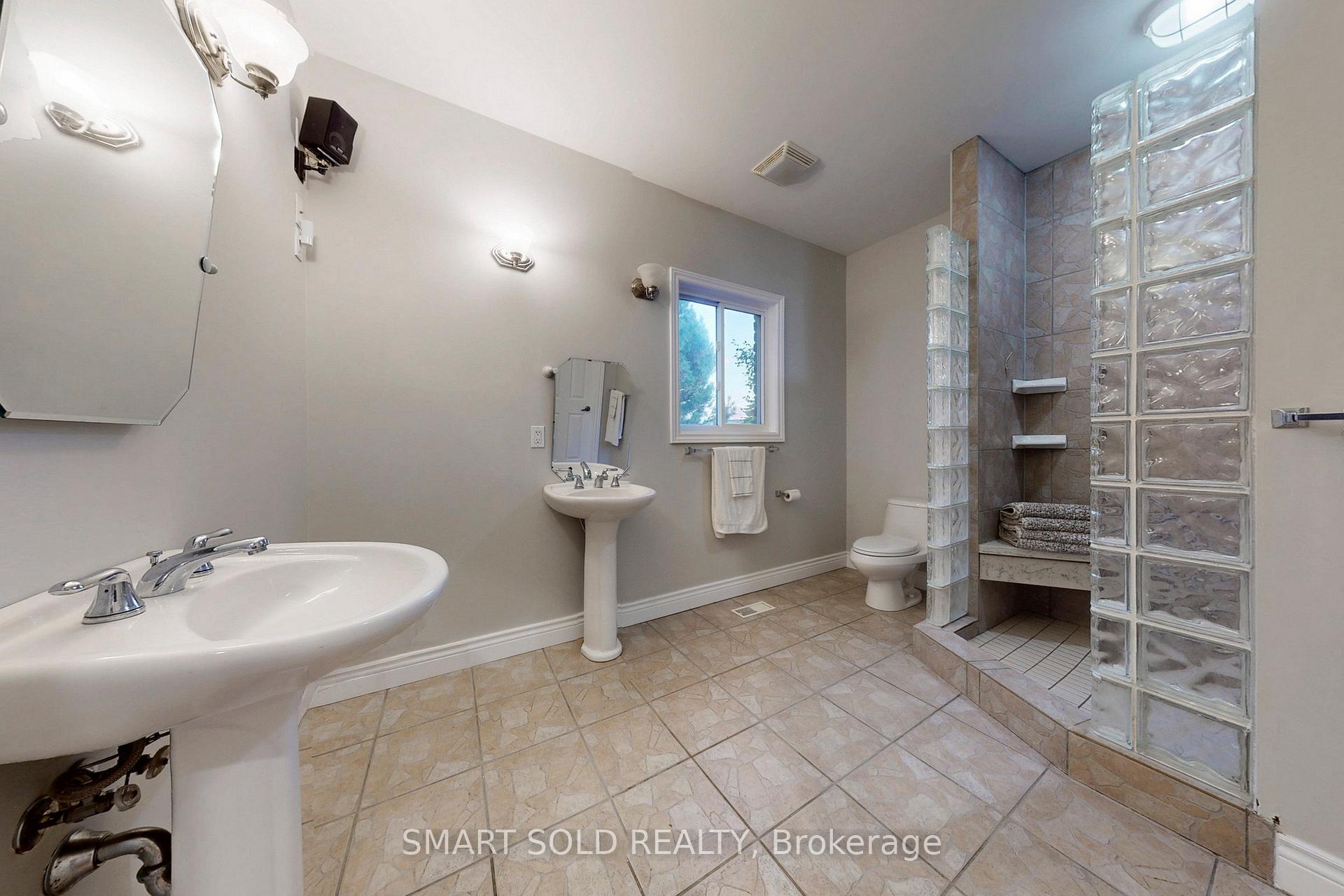 Photo 18 of 33 Carrying Place Road, Quinte West, Trenton Ward — HOMEH