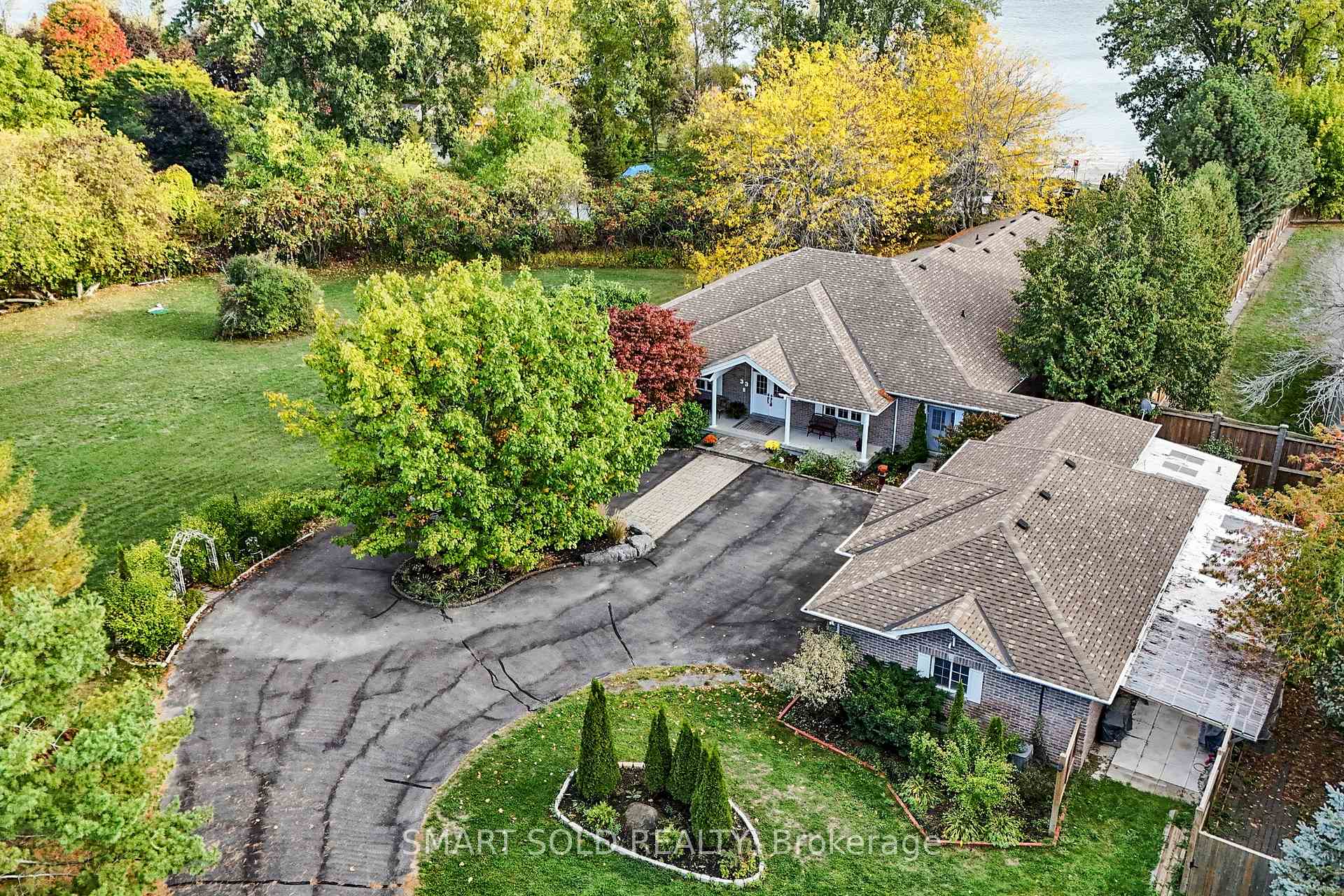 Photo 42 of 33 Carrying Place Road, Quinte West, Trenton Ward — HOMEH
