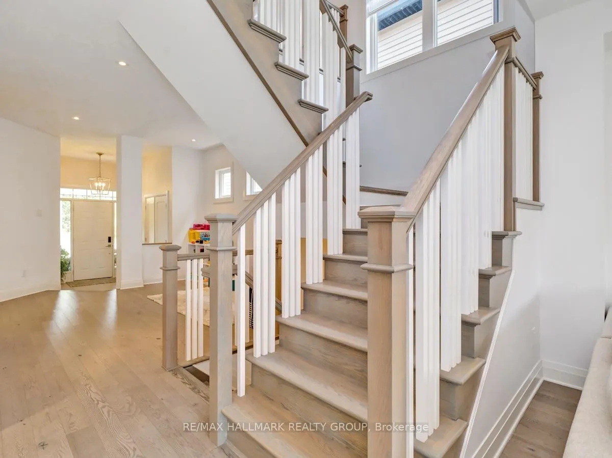 Photo 8 of 539 Compass Street, Ottawa, Mer Bleue/Bradley Estates/Anderson Park — HOMEH