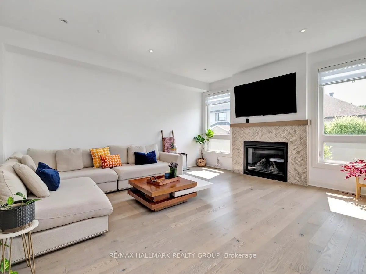 Photo 9 of 539 Compass Street, Ottawa, Mer Bleue/Bradley Estates/Anderson Park — HOMEH