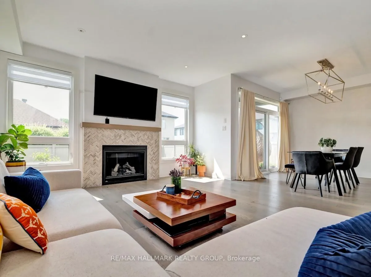 Photo 12 of 539 Compass Street, Ottawa, Mer Bleue/Bradley Estates/Anderson Park — HOMEH