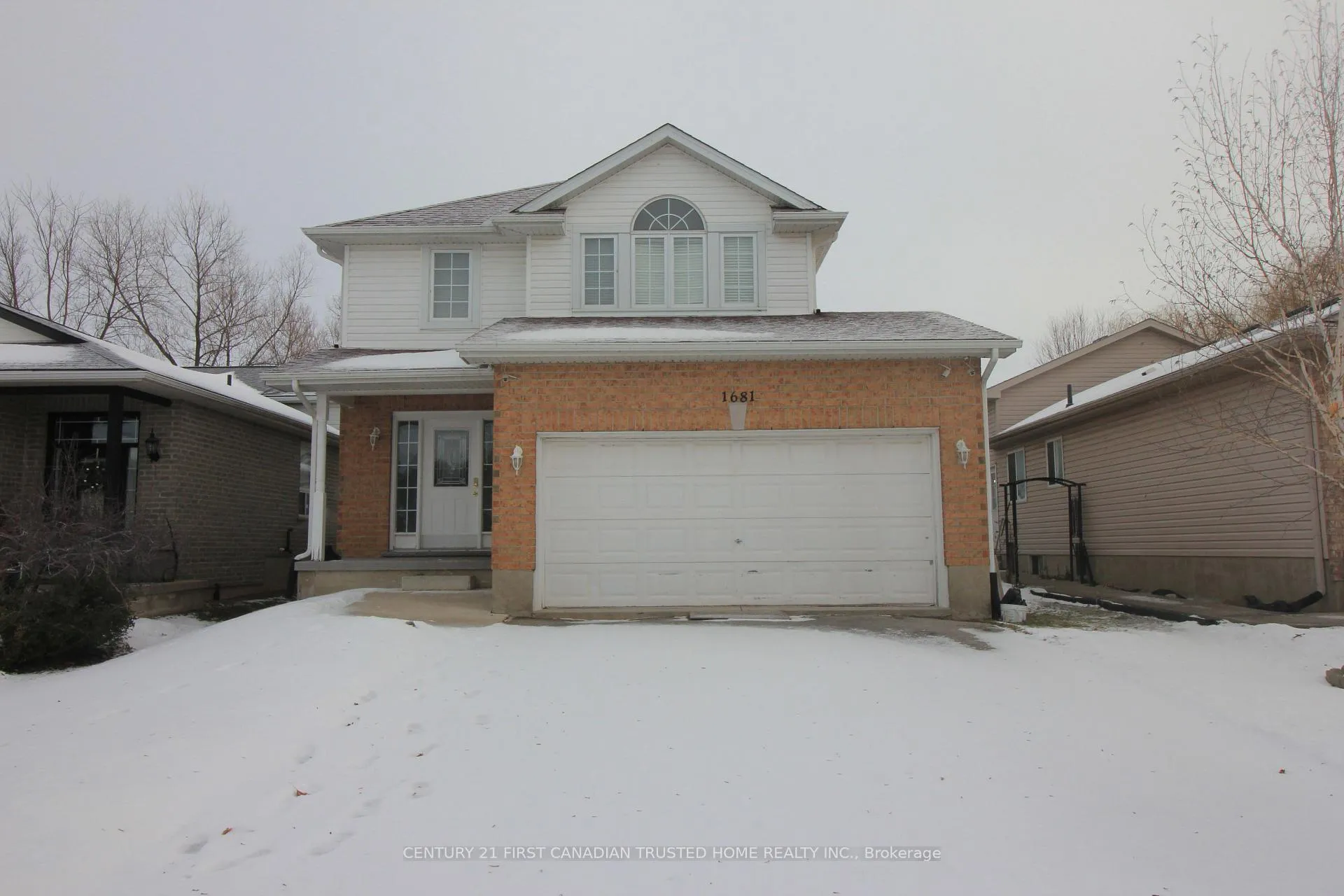 Front of 1681 Benjamin Drive