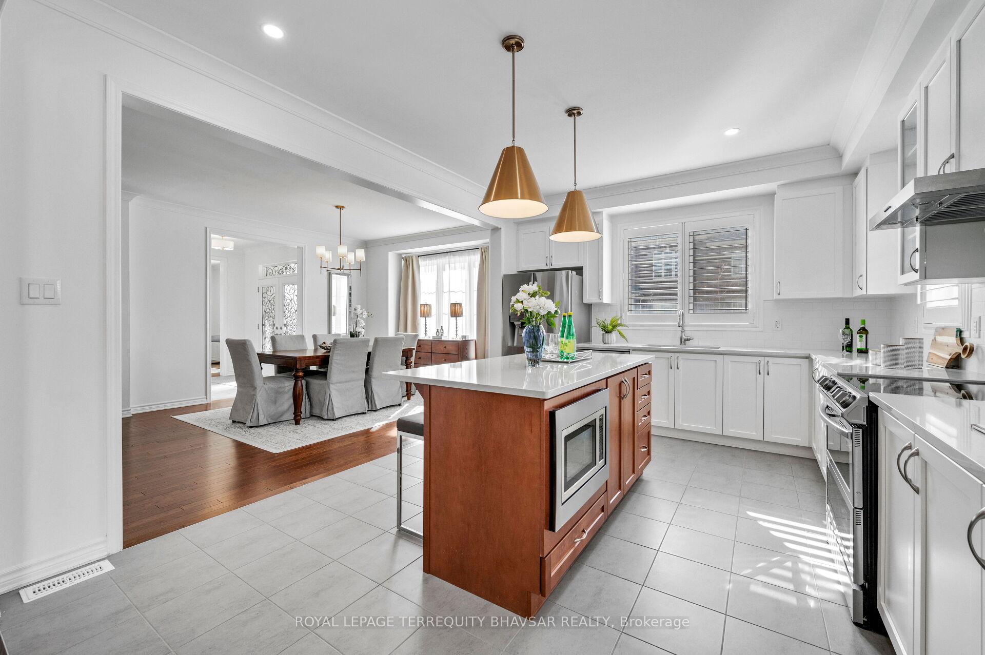 Photo 17 of 533 Kennedy Circle W, Milton, Cobban — HOMEH