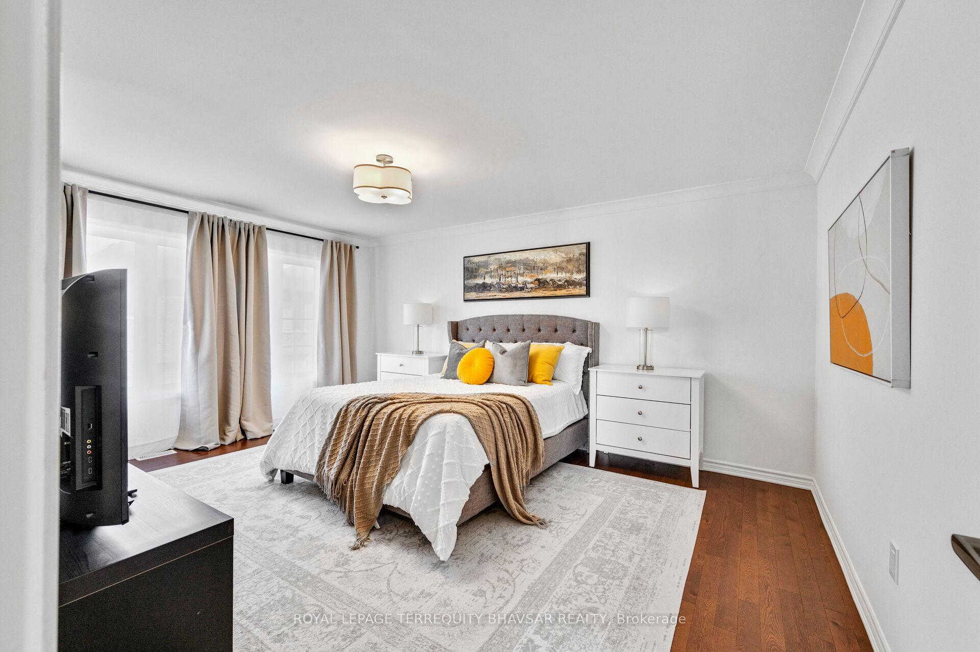 Photo 28 of 533 Kennedy Circle W, Milton, Cobban — HOMEH