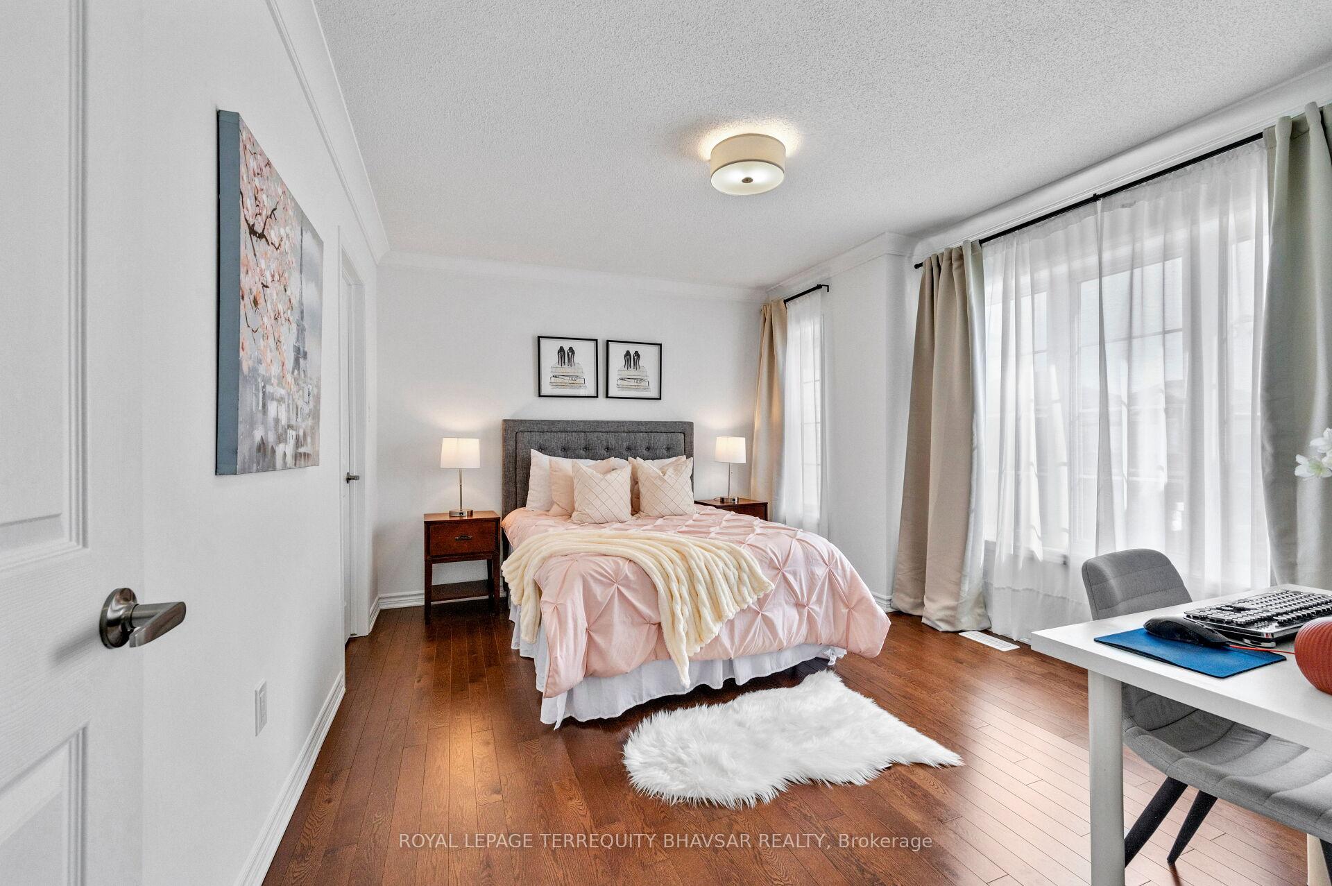 Photo 38 of 533 Kennedy Circle W, Milton, Cobban — HOMEH