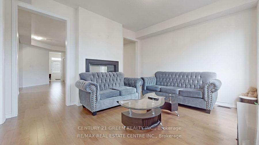 Photo 4 of Unit Main, 1319 Apollo Street, Oshawa, O'Neill — HOMEH