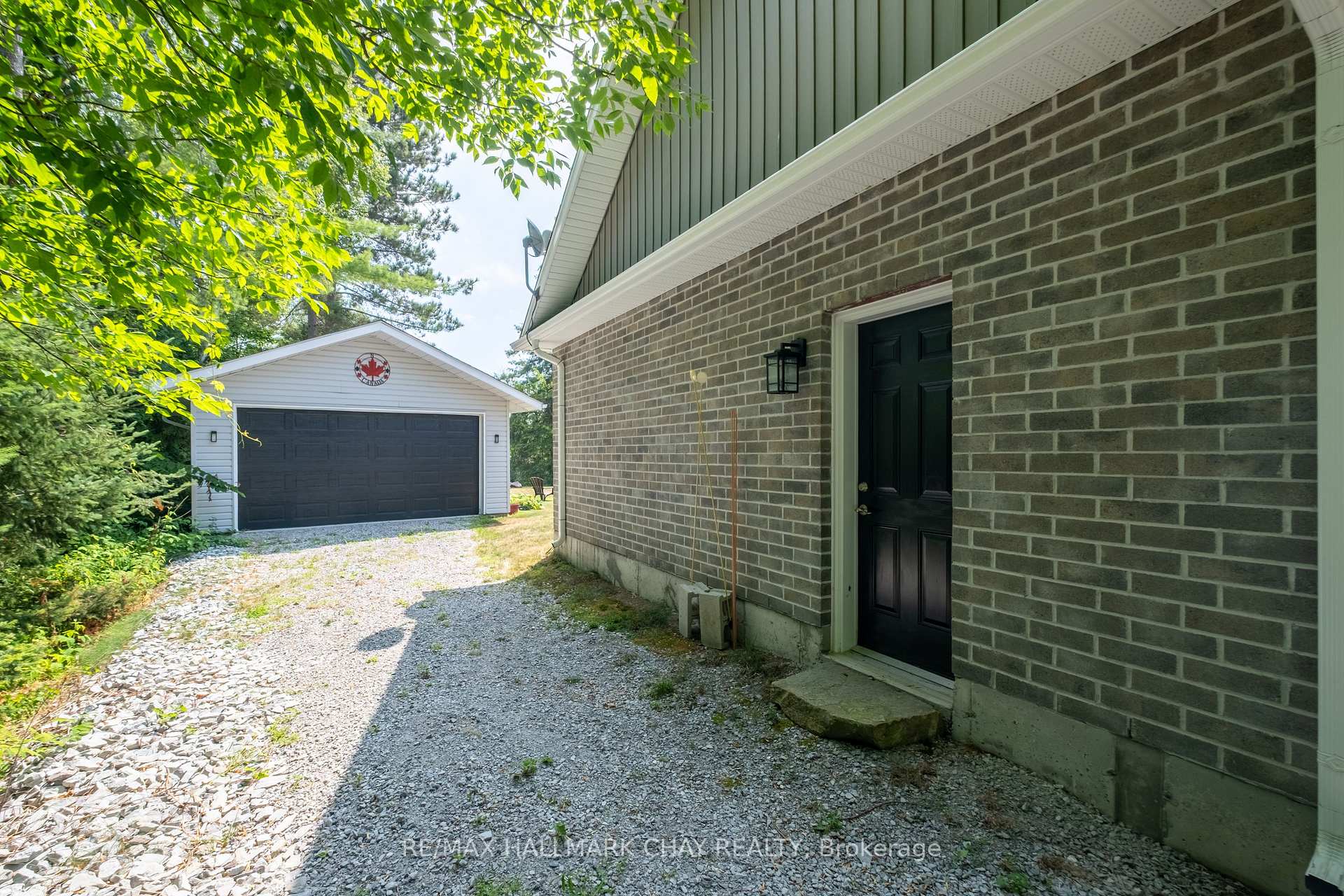 Photo 9 of 7249 Davy Drive, Ramara, Rural Ramara — HOMEH