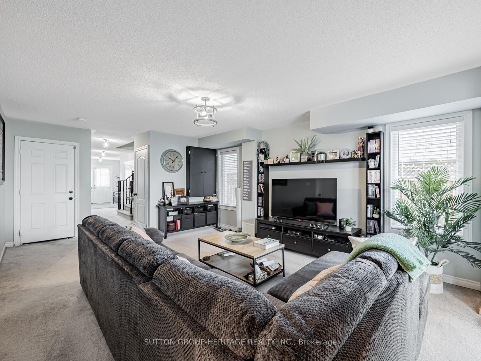 Photo 8 of 1544 Winville Road, Pickering, Duffin Heights — HOMEH
