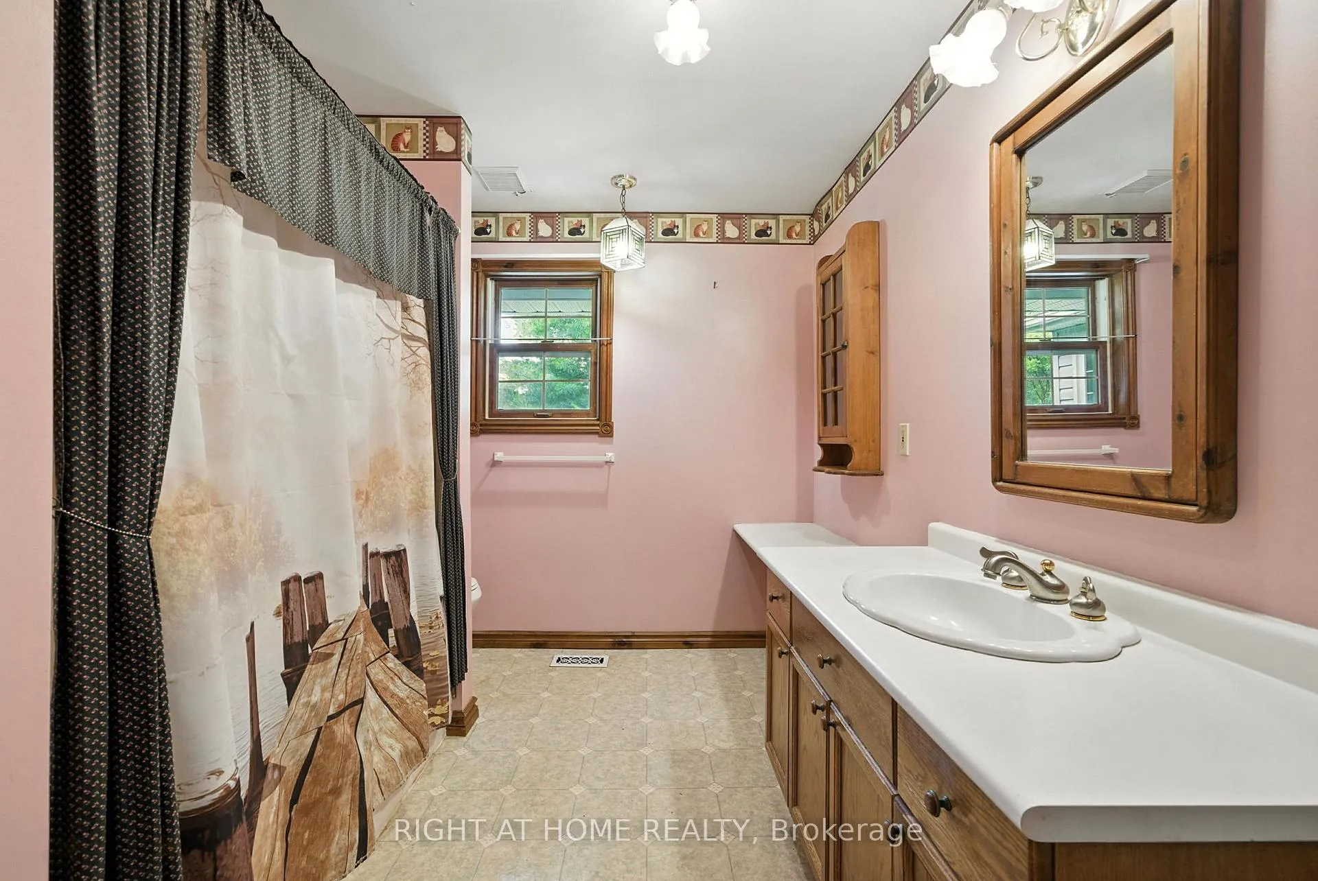 Photo 29 of 66 Zion Road, Quinte West, Murray Ward — HOMEH
