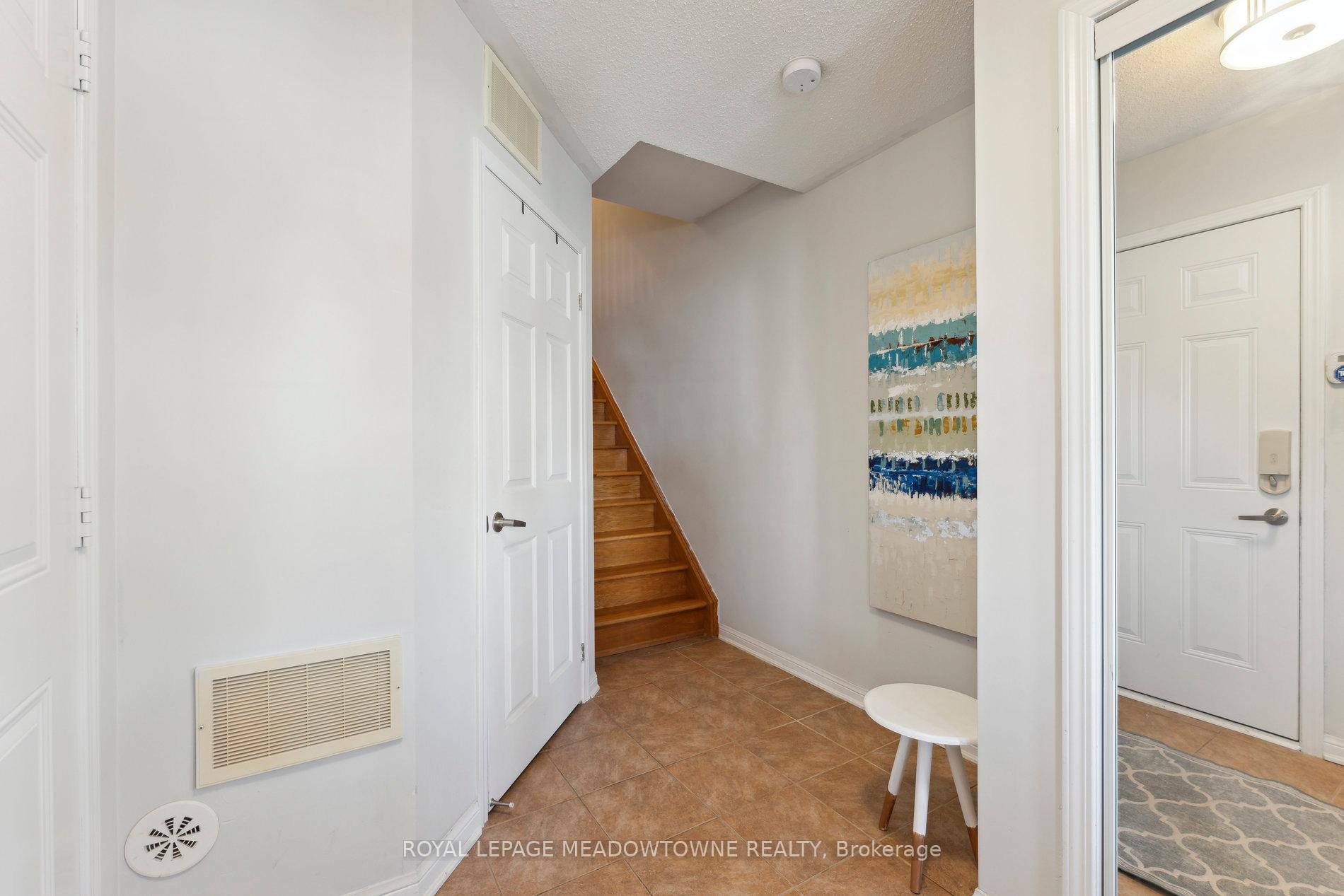 Photo 10 of 62 Gleave Terrace, Milton, Harrison — HOMEH