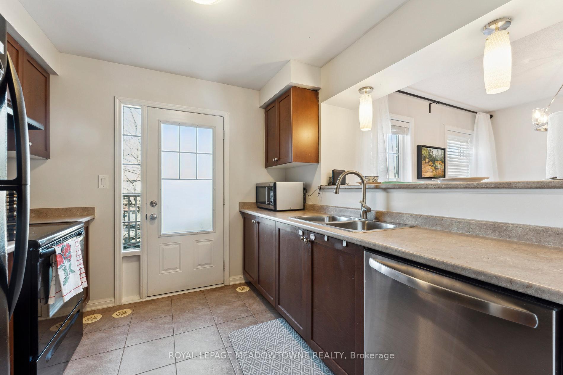 Photo 22 of 62 Gleave Terrace, Milton, Harrison — HOMEH