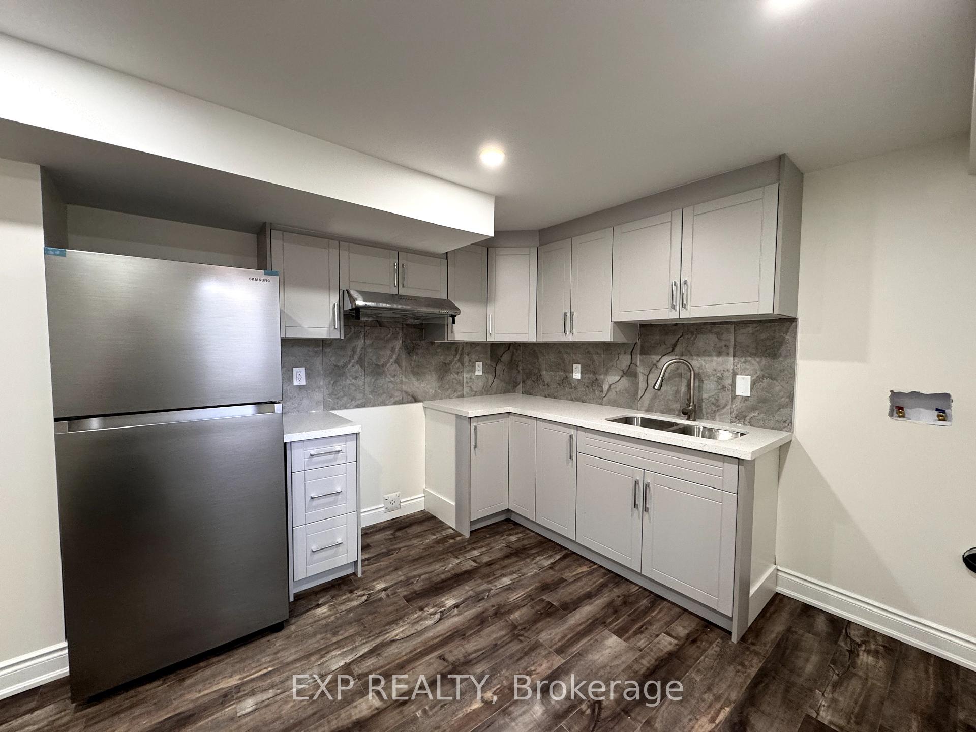 Photo 3 of Unit Basement, 1750 Listowell Crescent, Pickering, Liverpool — HOMEH