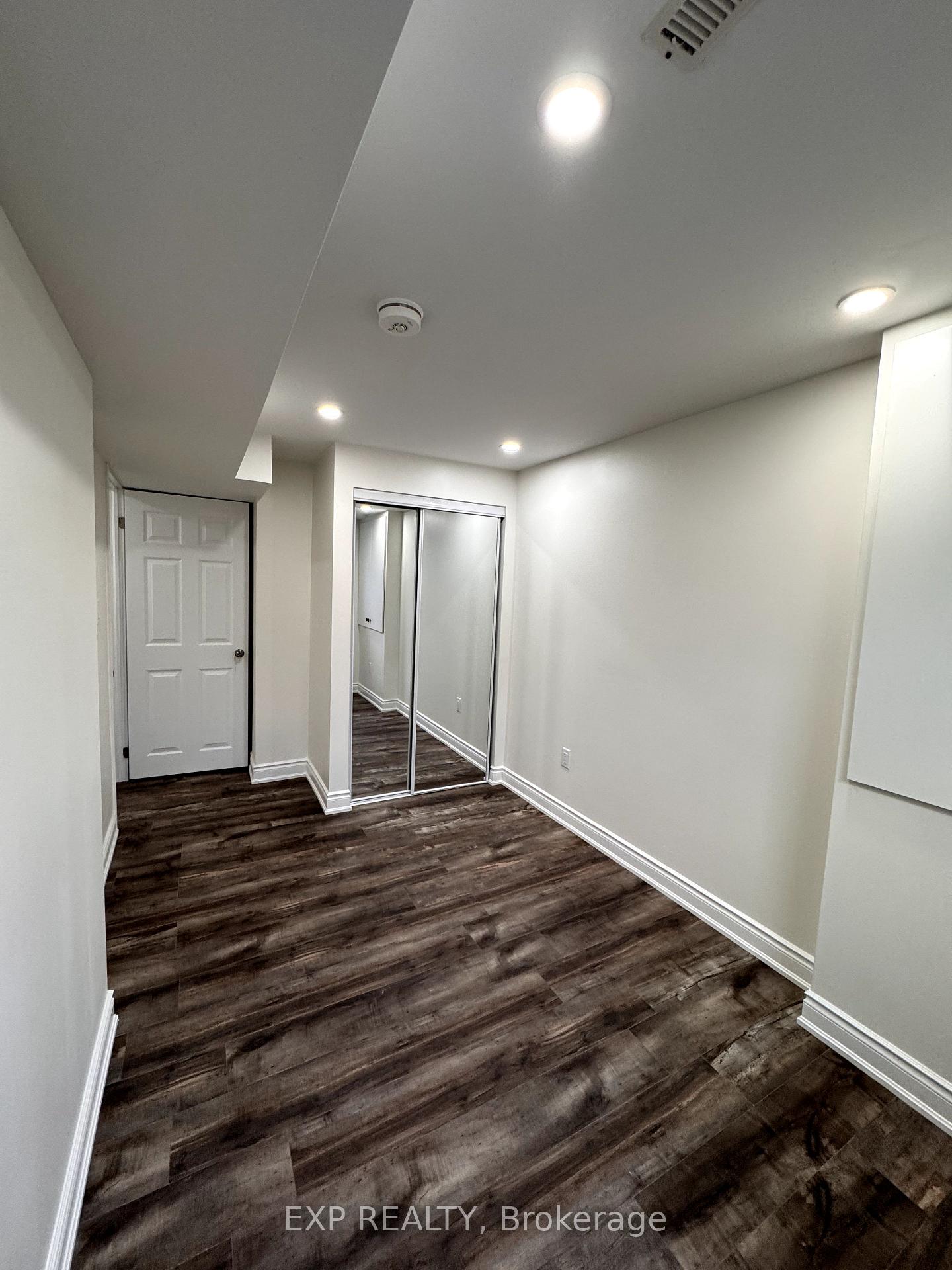 Photo 5 of Unit Basement, 1750 Listowell Crescent, Pickering, Liverpool — HOMEH