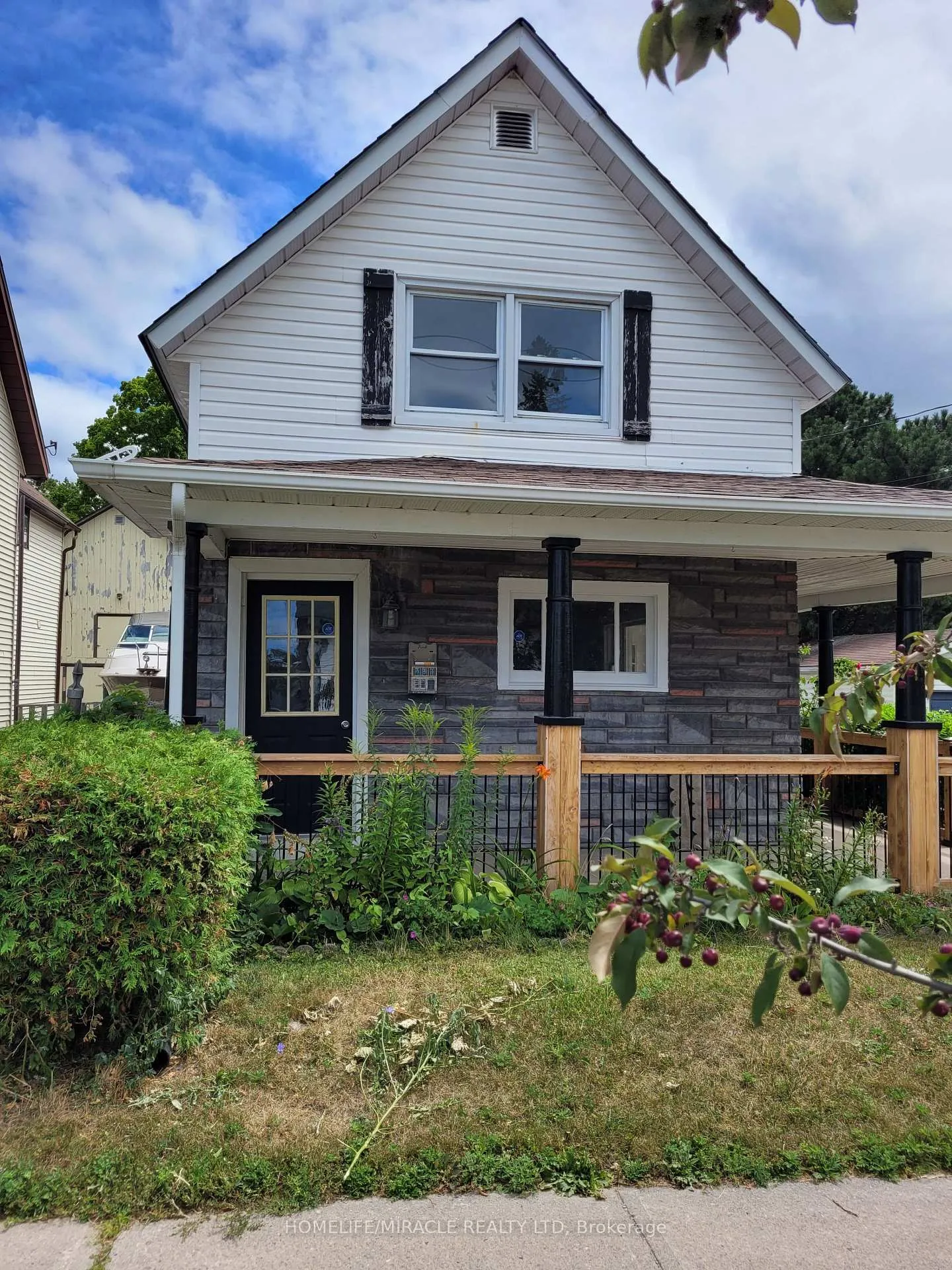 Front of 15 Francis Street
