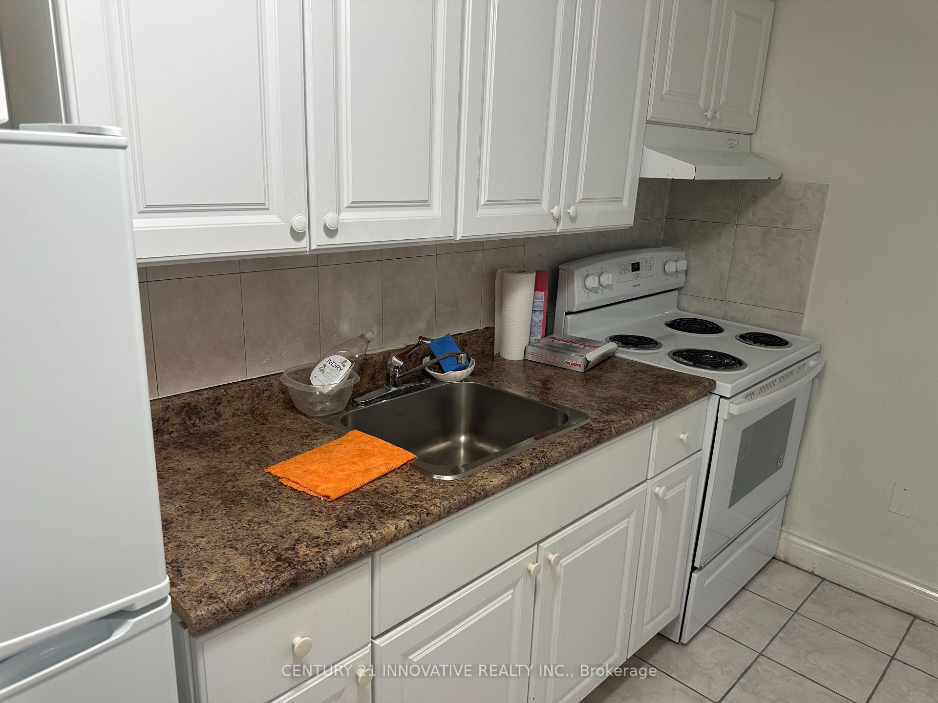 Photo 1 of 308 Granby Court, Pickering, Highbush — HOMEH