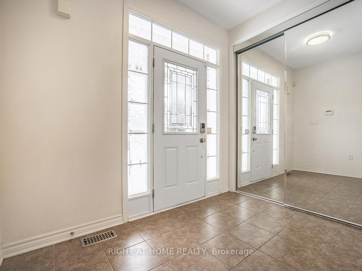 Photo 2 of 653 Langholm Street, Milton, Coates — HOMEH