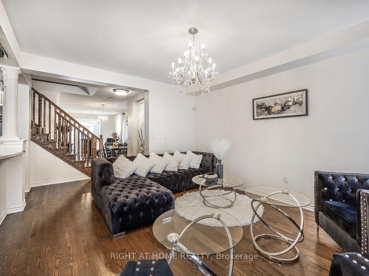Photo 4 of 653 Langholm Street, Milton, Coates — HOMEH