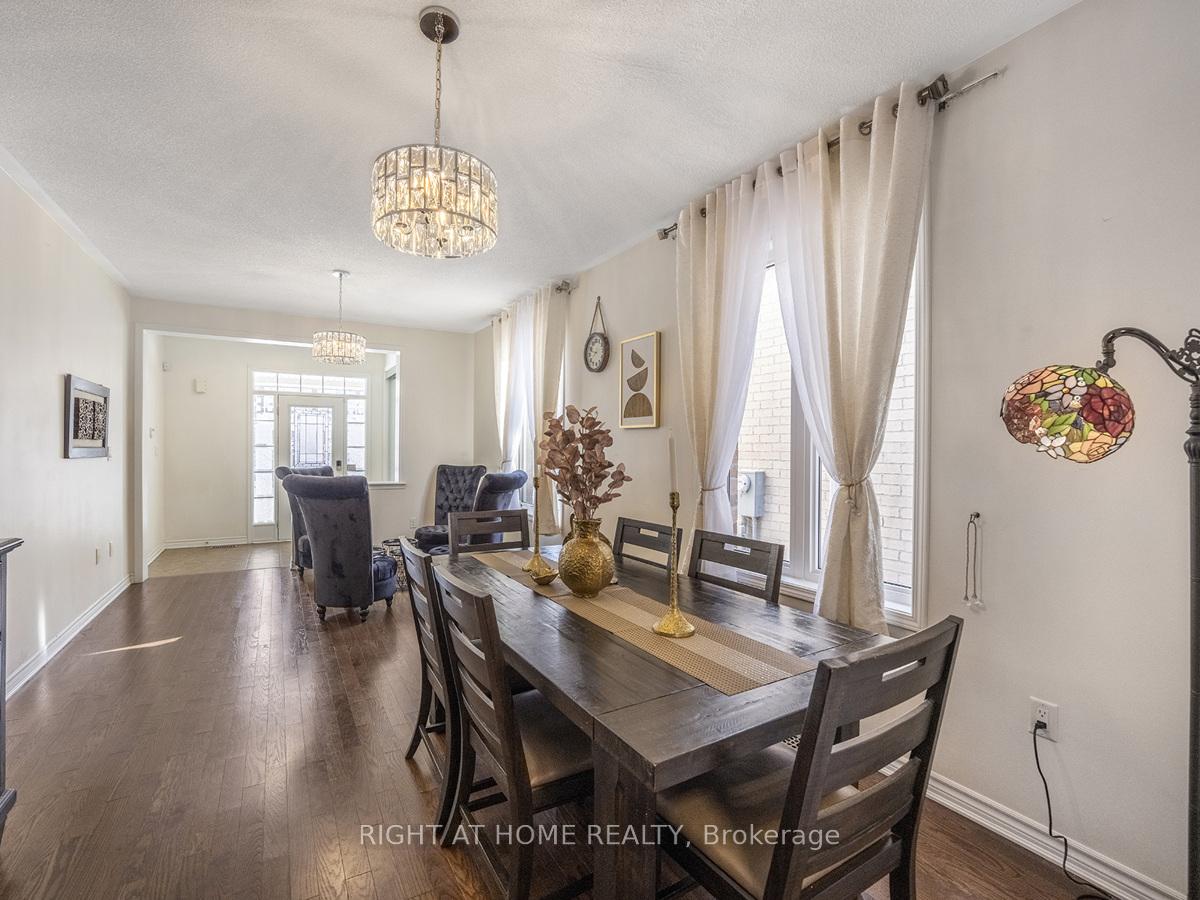 Photo 11 of 653 Langholm Street, Milton, Coates — HOMEH