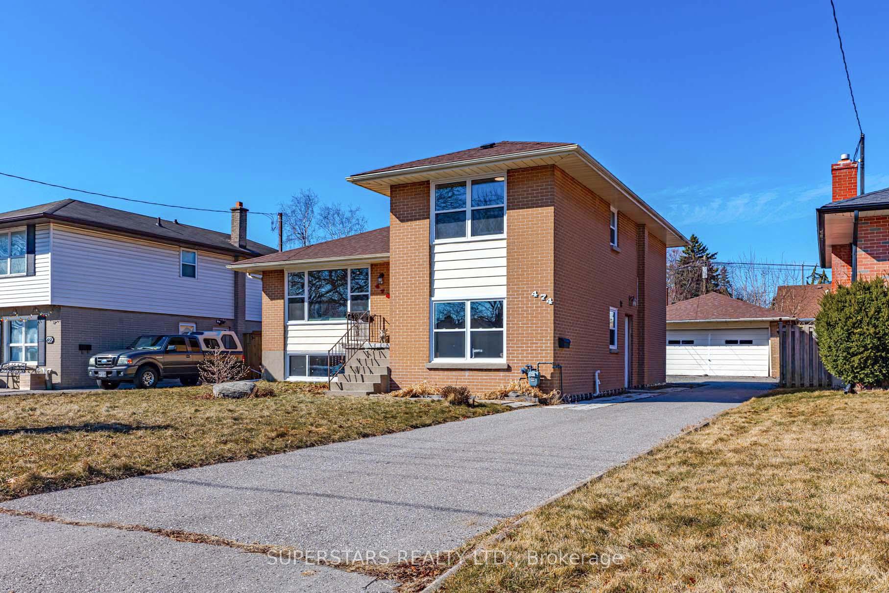 Front of 474 Fernhill Boulevard