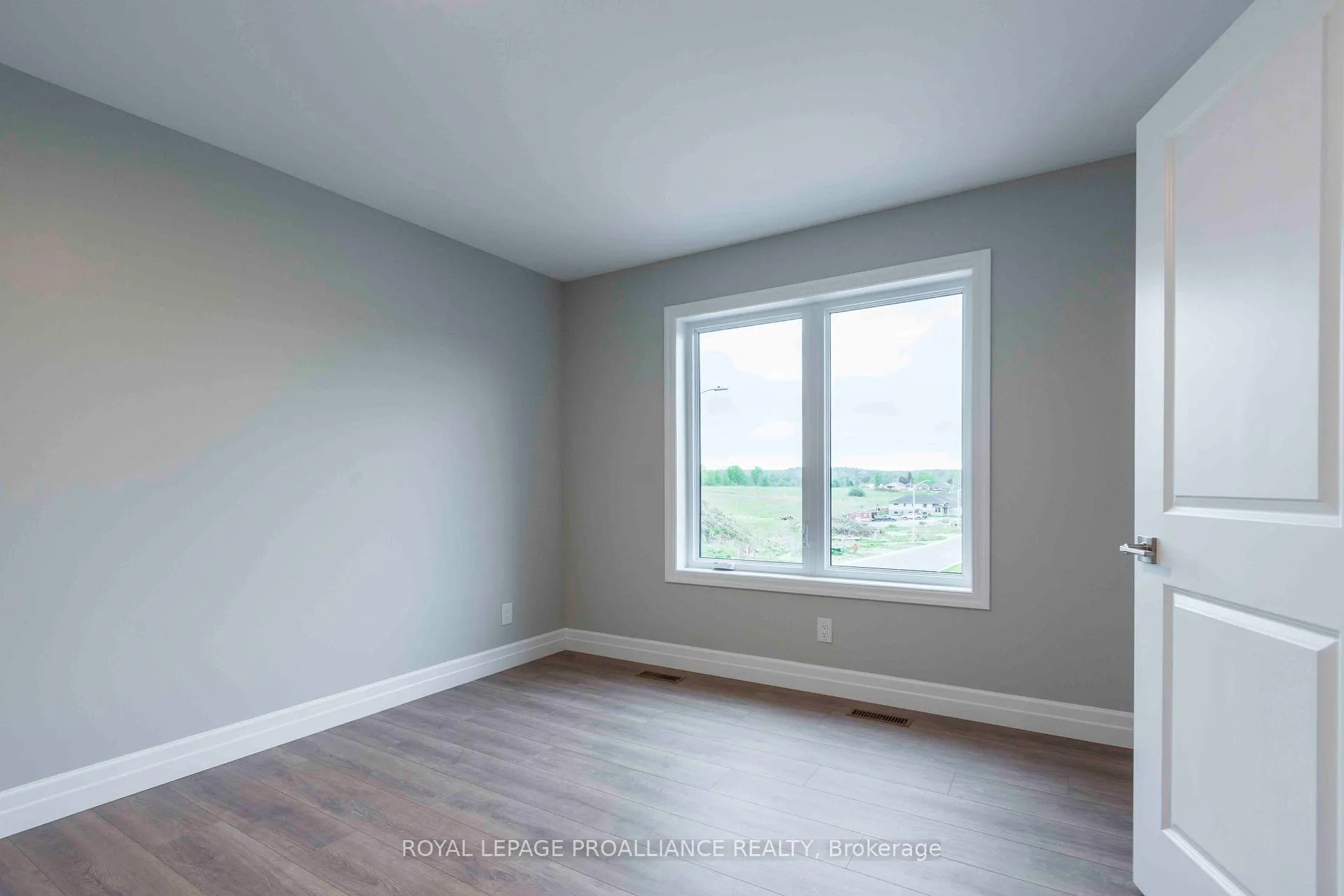 Photo 15 of 61 Meagan Lane, Quinte West, Frankford Ward — HOMEH