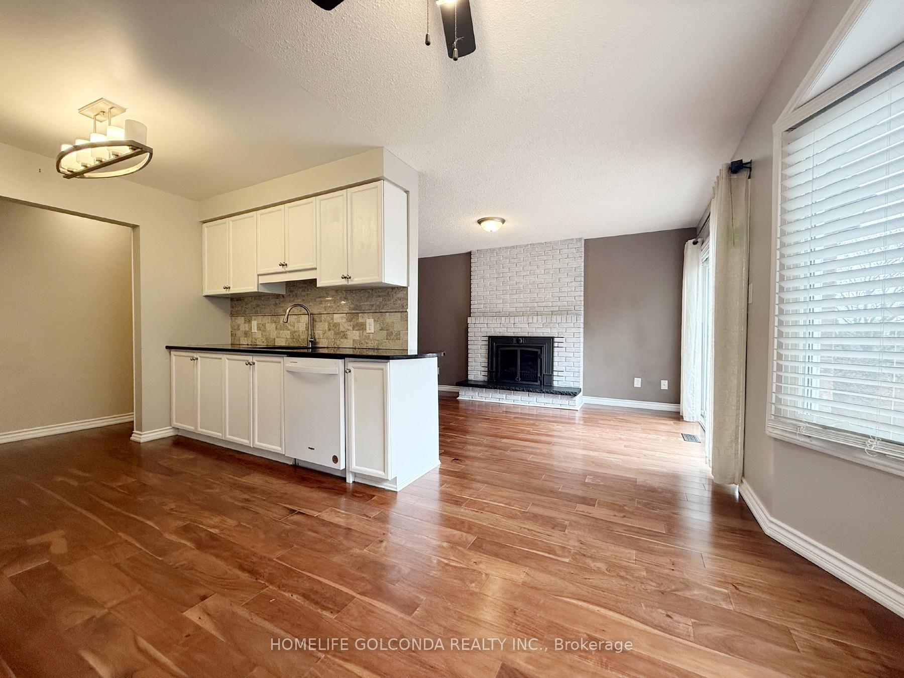 Photo 5 of 337 Aztec Drive, Oshawa, McLaughlin — HOMEH