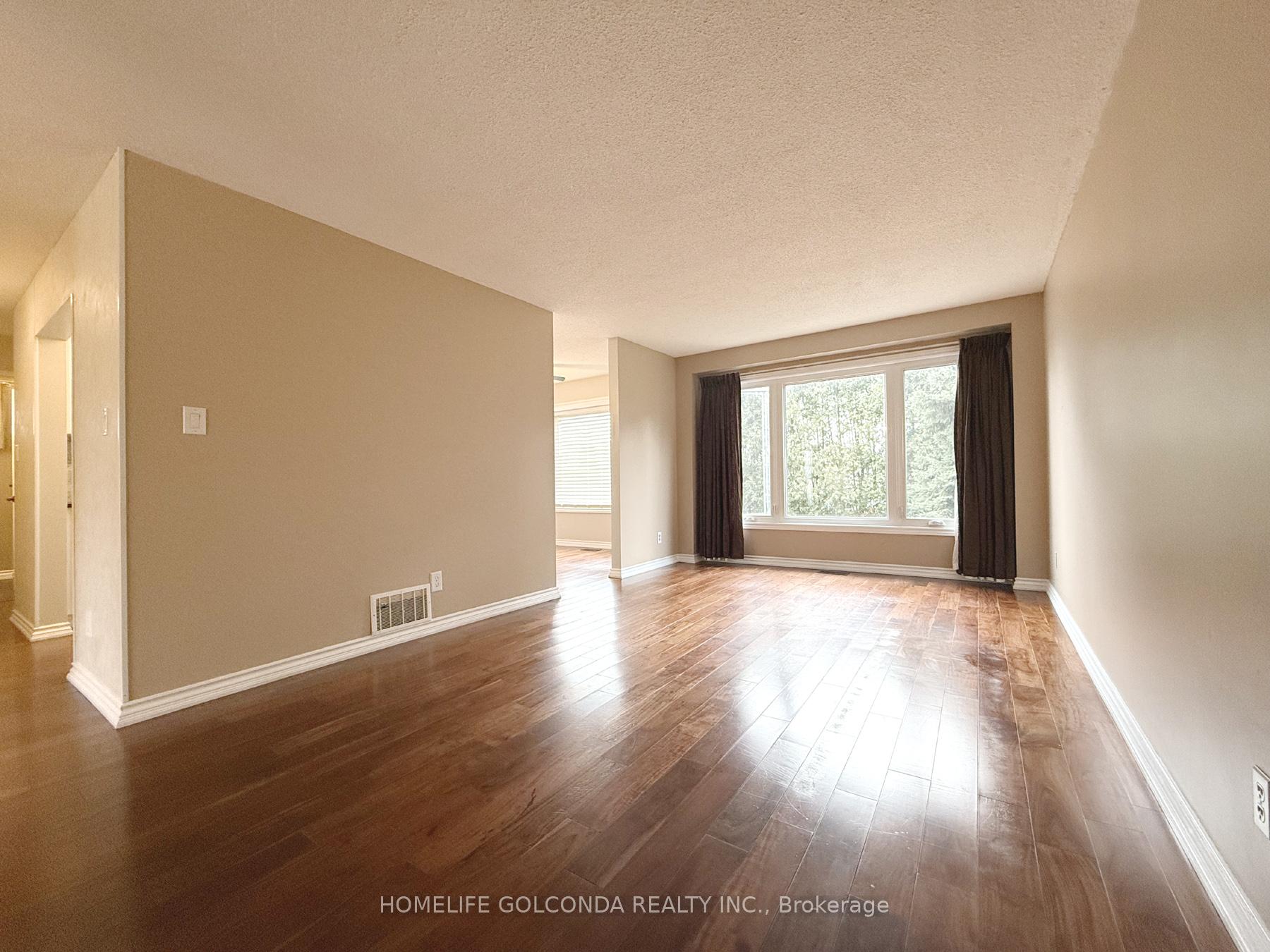 Photo 10 of 337 Aztec Drive, Oshawa, McLaughlin — HOMEH