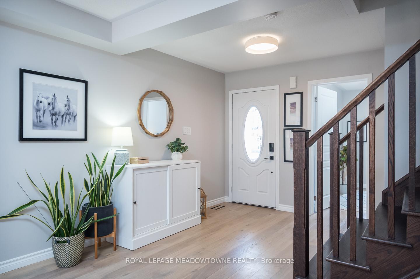 Photo 4 of 465 Tyrone Crescent, Milton, Willmott — HOMEH