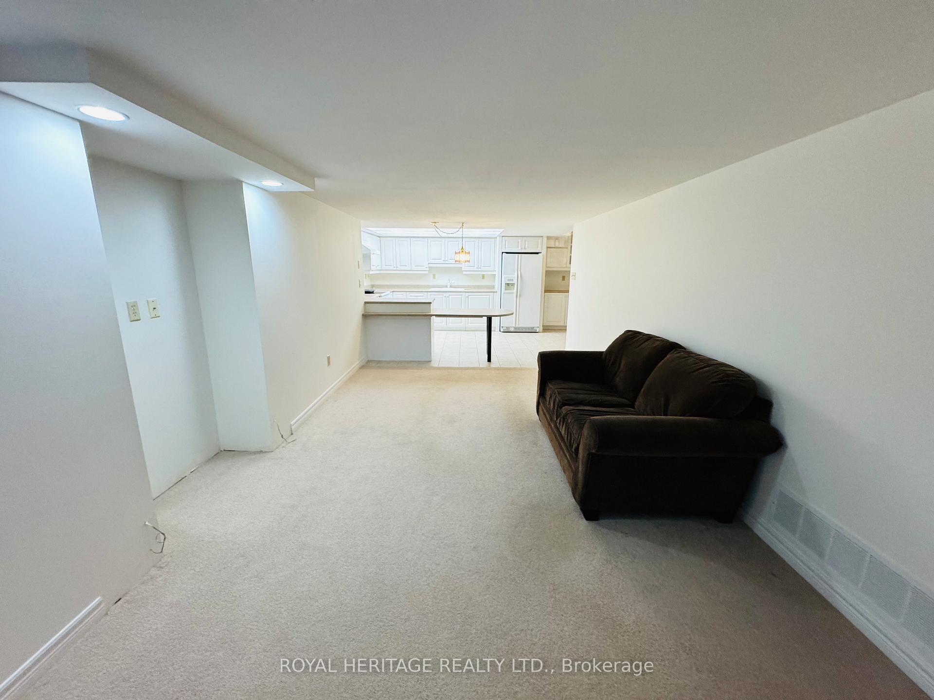 Photo 4 of Unit BSMT, 650 Cognac Crescent, Pickering, Amberlea — HOMEH