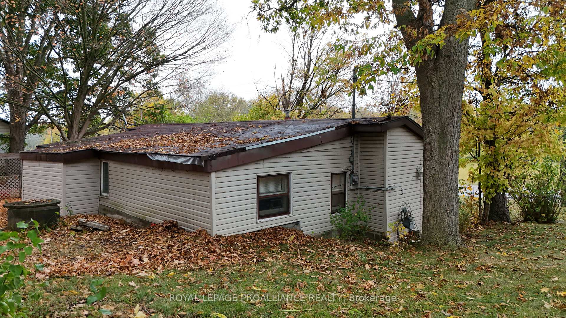 Photo 18 of 2112 Hamilton Road, Quinte West, Sidney Ward — HOMEH
