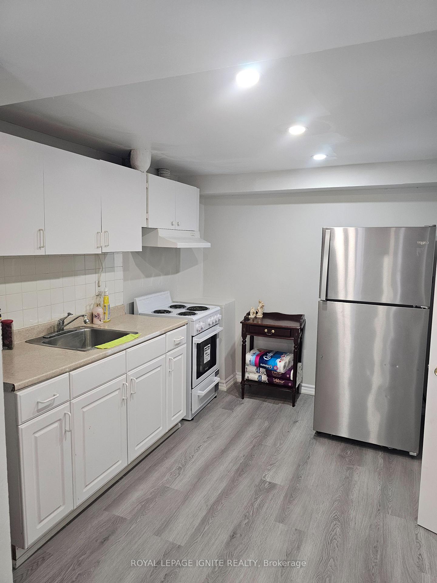 Photo 3 of Unit Bsmt, 2083 Blue Ridge Crescent, Pickering, Brock Ridge — HOMEH