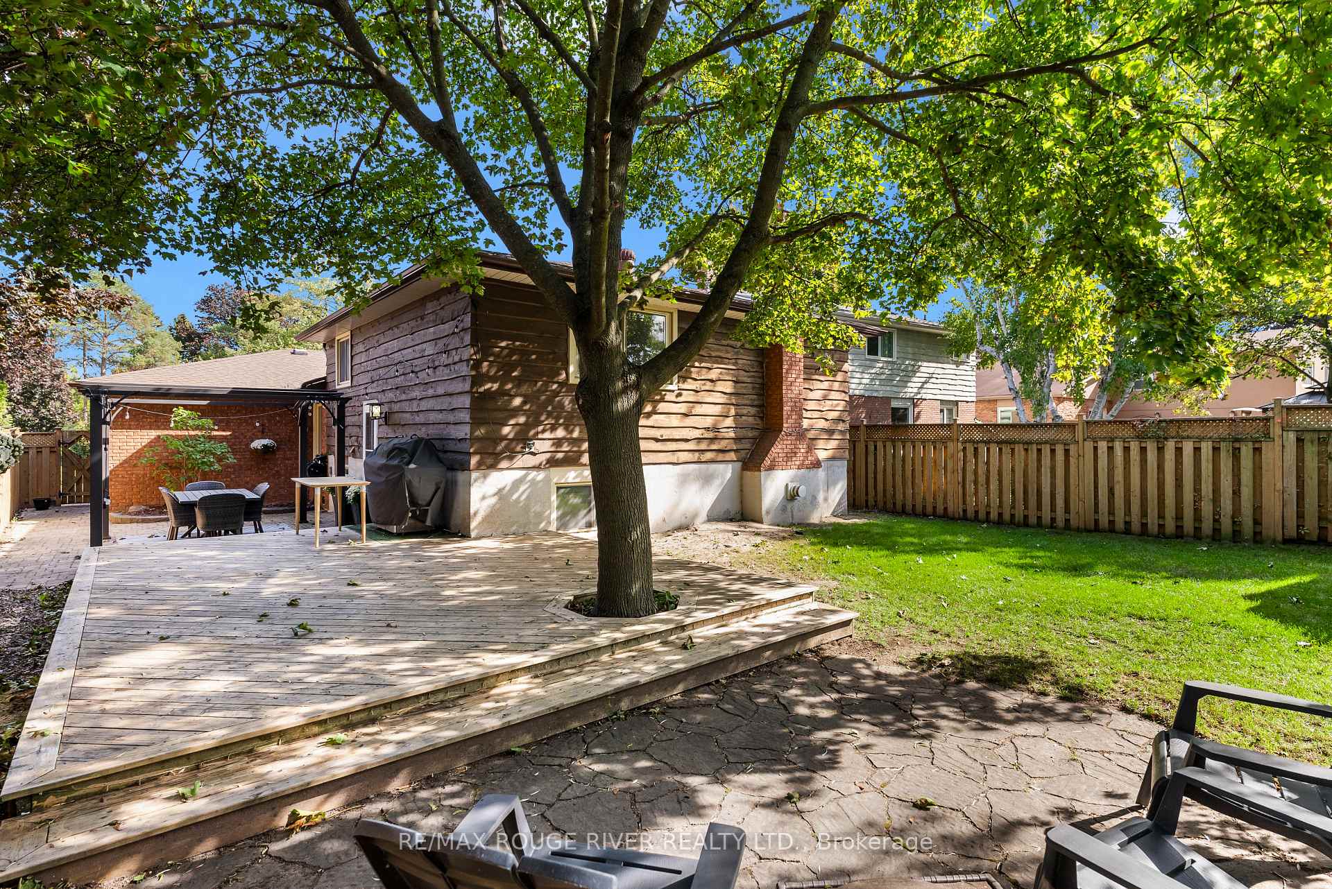 Photo 45 of 1764 Spruce Hill Road, Pickering, Dunbarton — HOMEH